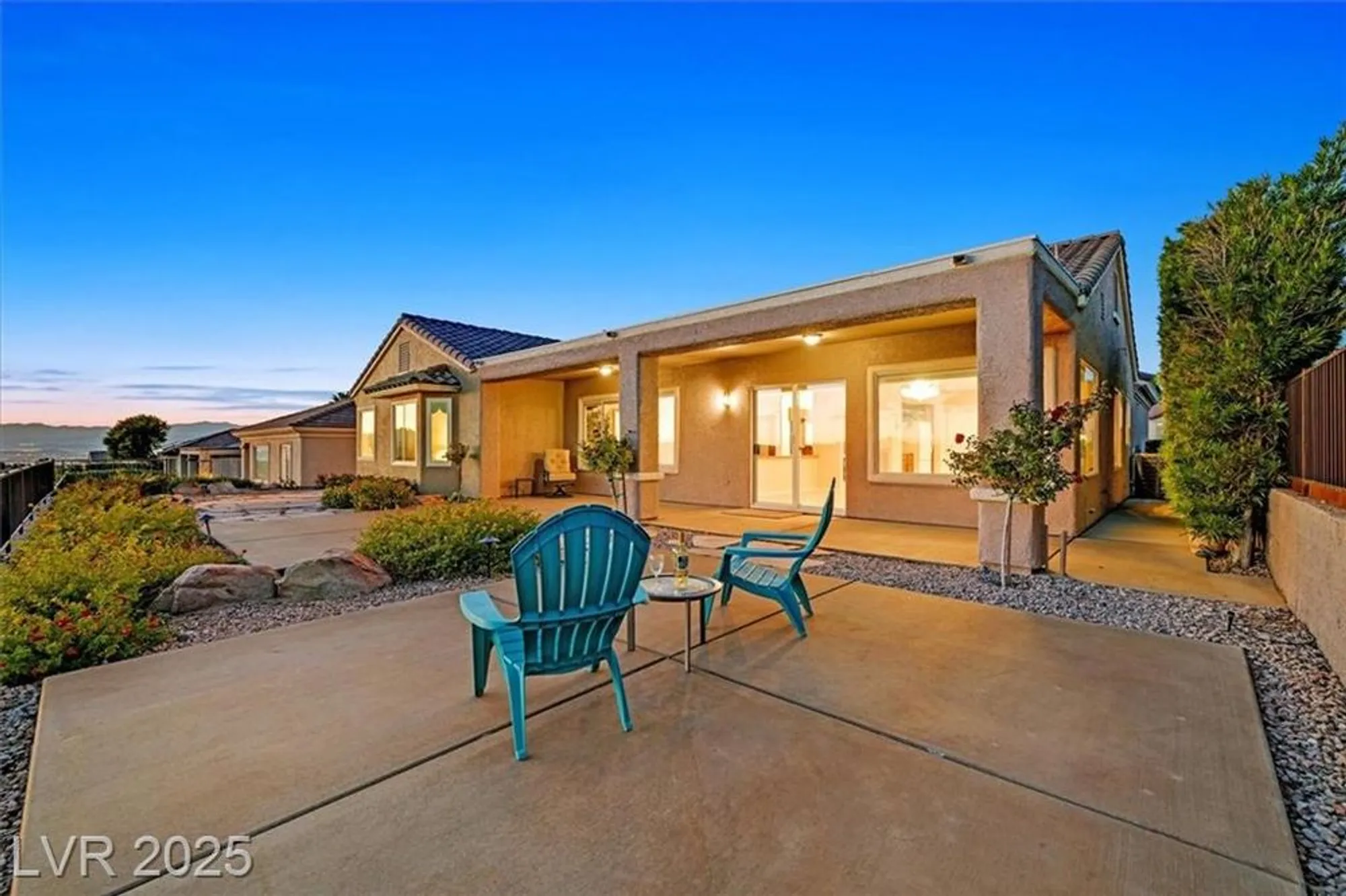 Property Slideshow image 2 of 63 | 1749 warrington dr, Henderson, NV, 89052