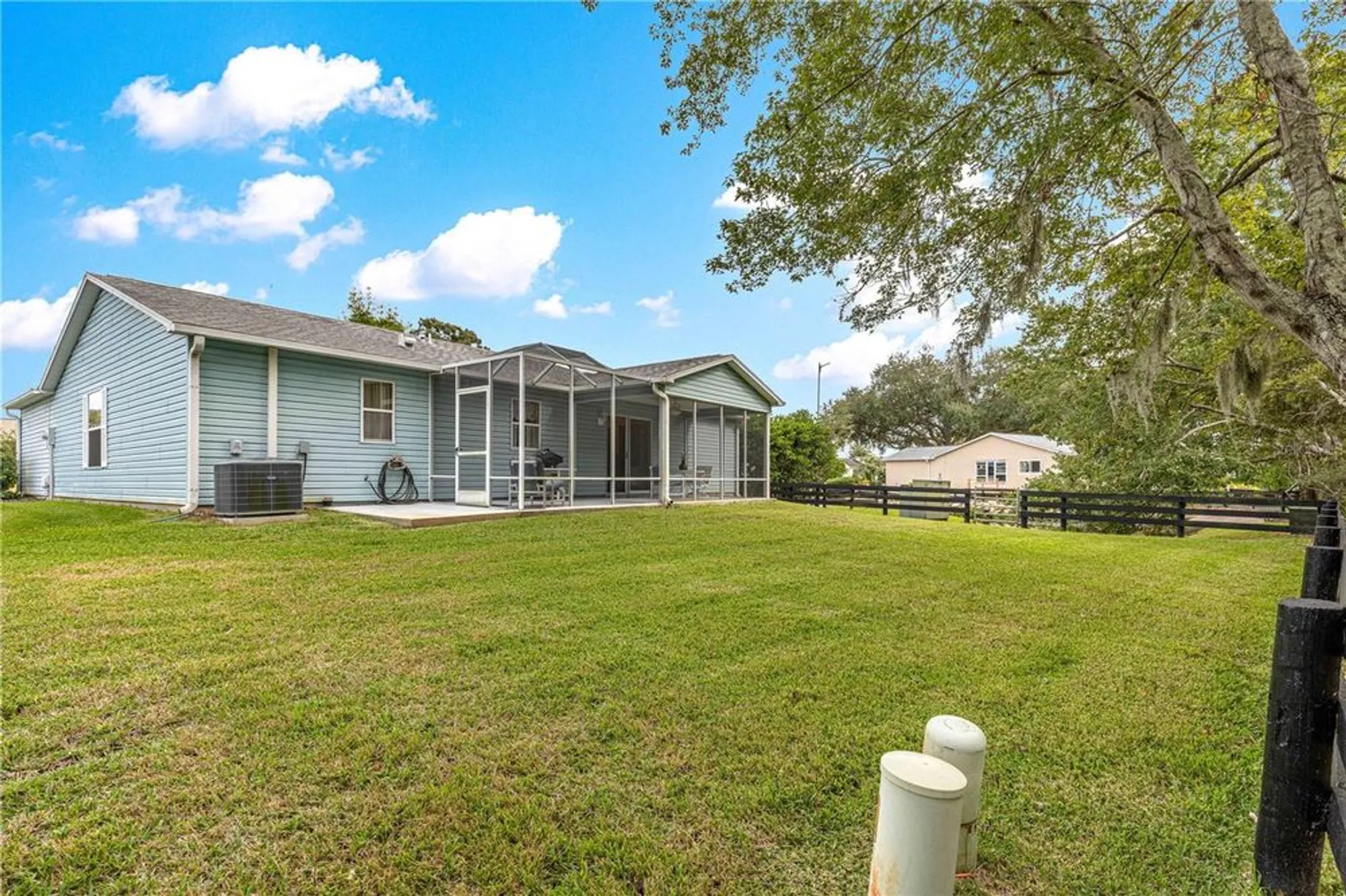 Property Slideshow image 35 of 44 | 334 juarez way, The Villages, FL, 32159