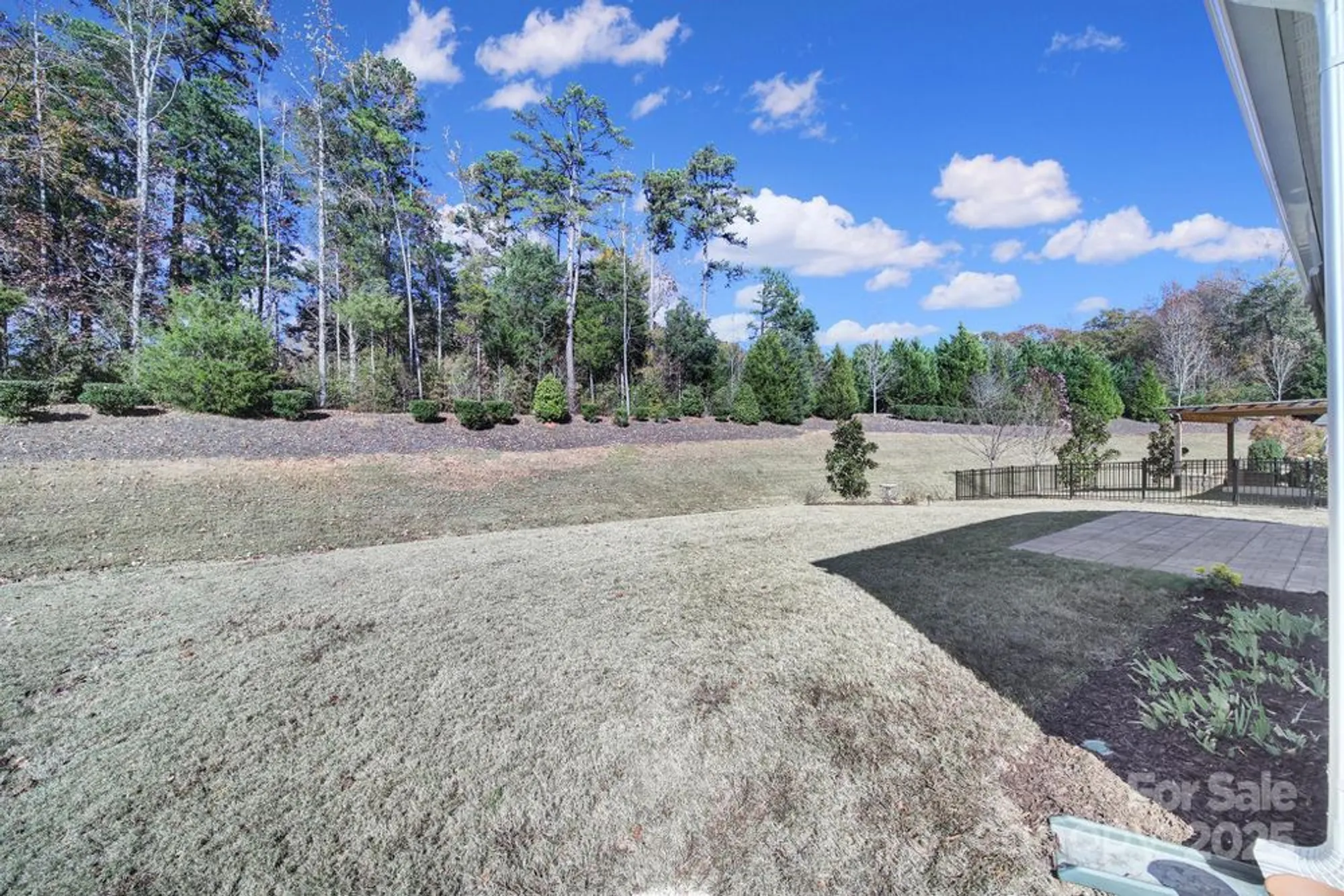 Property Slideshow image 27 of 41 | 20257 dovekie ln, Fort Mill, SC, 29707