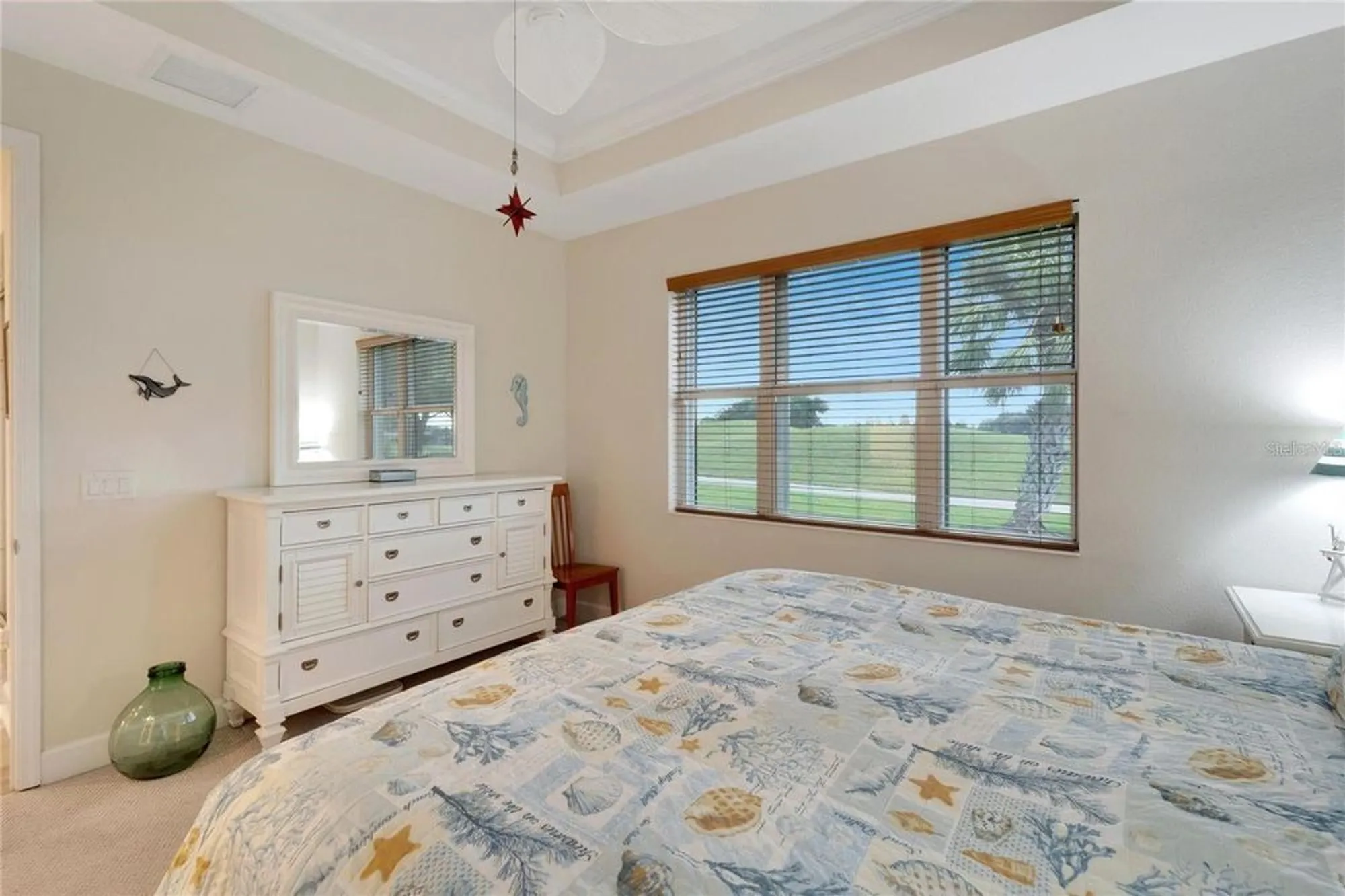 Property Slideshow image 23 of 71 | 718 chipper dr, Sun City Center, FL, 33573