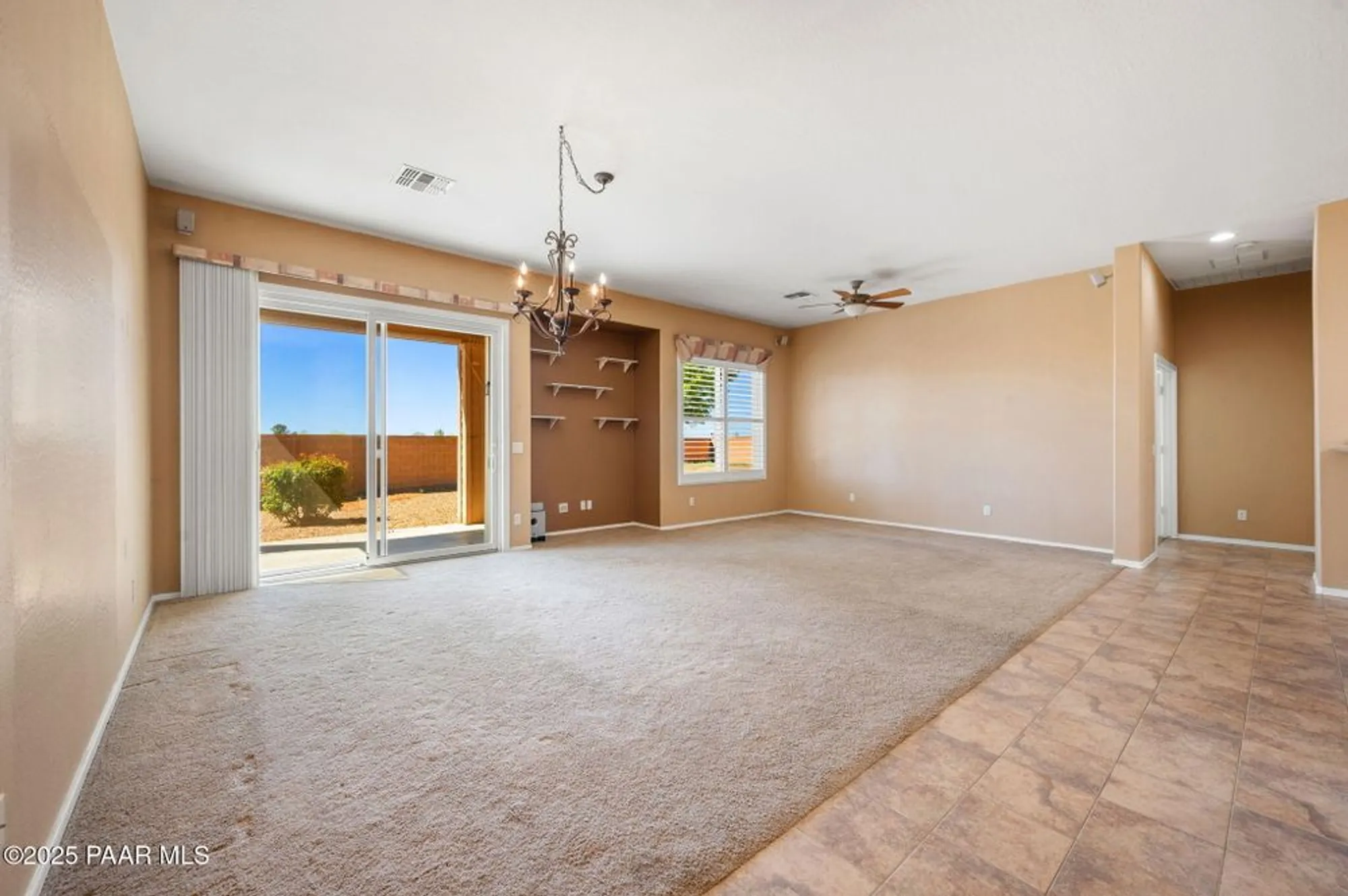 Property Slideshow image 10 of 43 | 7876 n siesta sunset ln, Prescott Valley, AZ, 86315