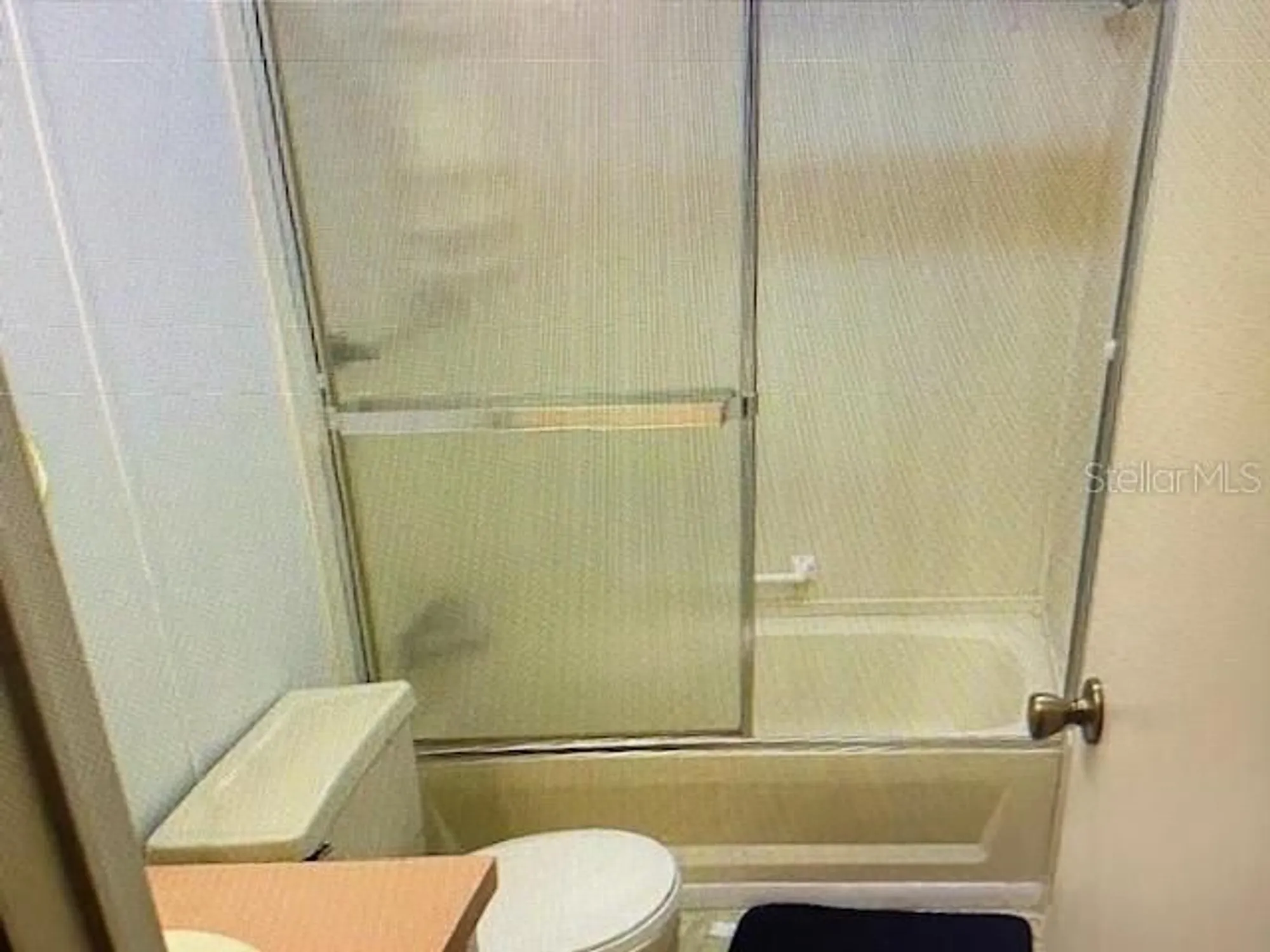 Property Slideshow image 12 of 13 | 127 westwood dr, Leesburg, FL, 34748