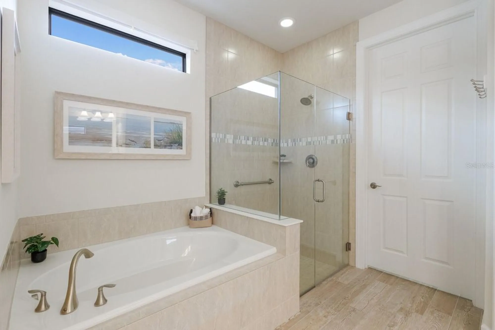 Property Slideshow image 23 of 45 | 16719 ellsworth ave, Bradenton, FL, 34202