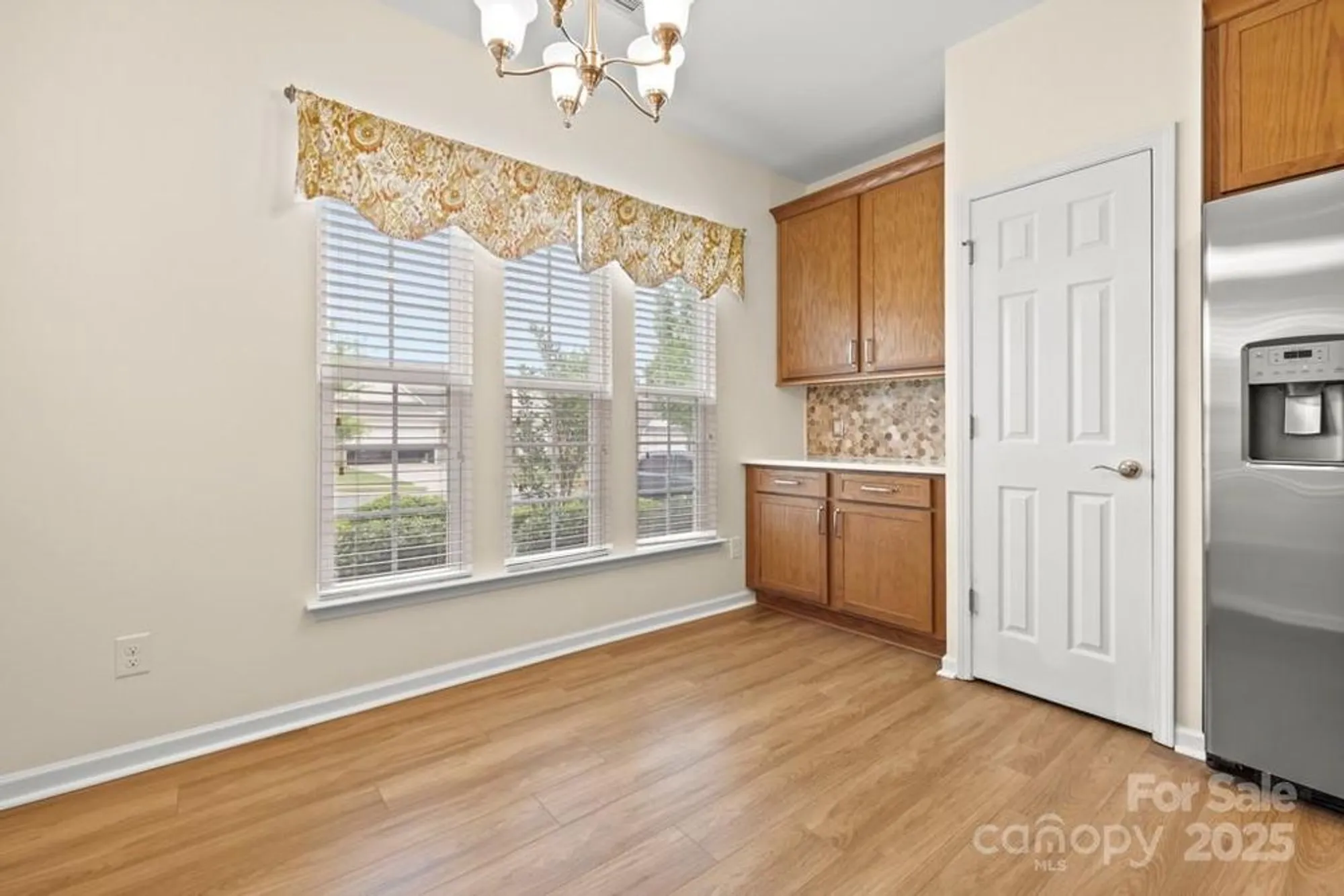 Property Slideshow image 7 of 36 | 20135 dovekie ln, Fort Mill, SC, 29707