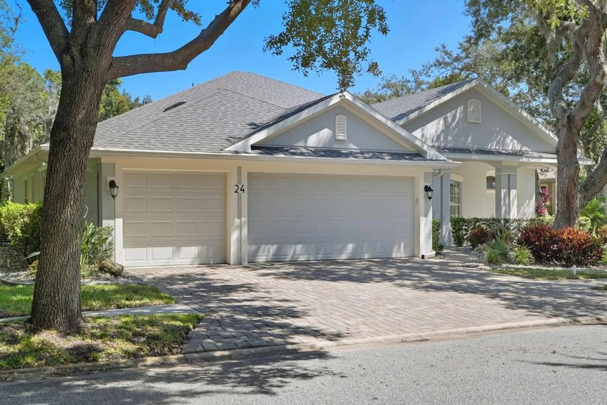 Property Slideshow image 2 of 86 | 24 n park cir, Palm Coast, FL, 32137