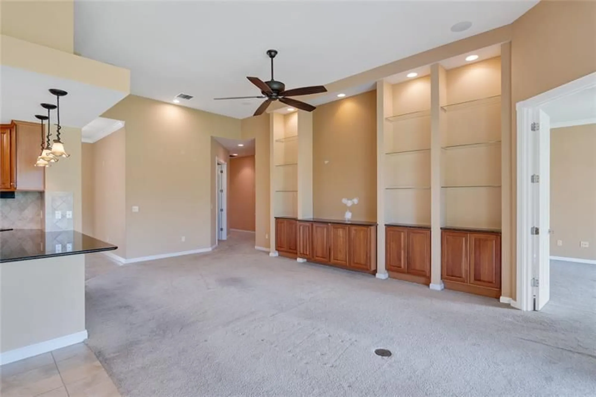 Property Slideshow image 9 of 31 | 5184 formosa cir, Vero Beach, FL, 32967