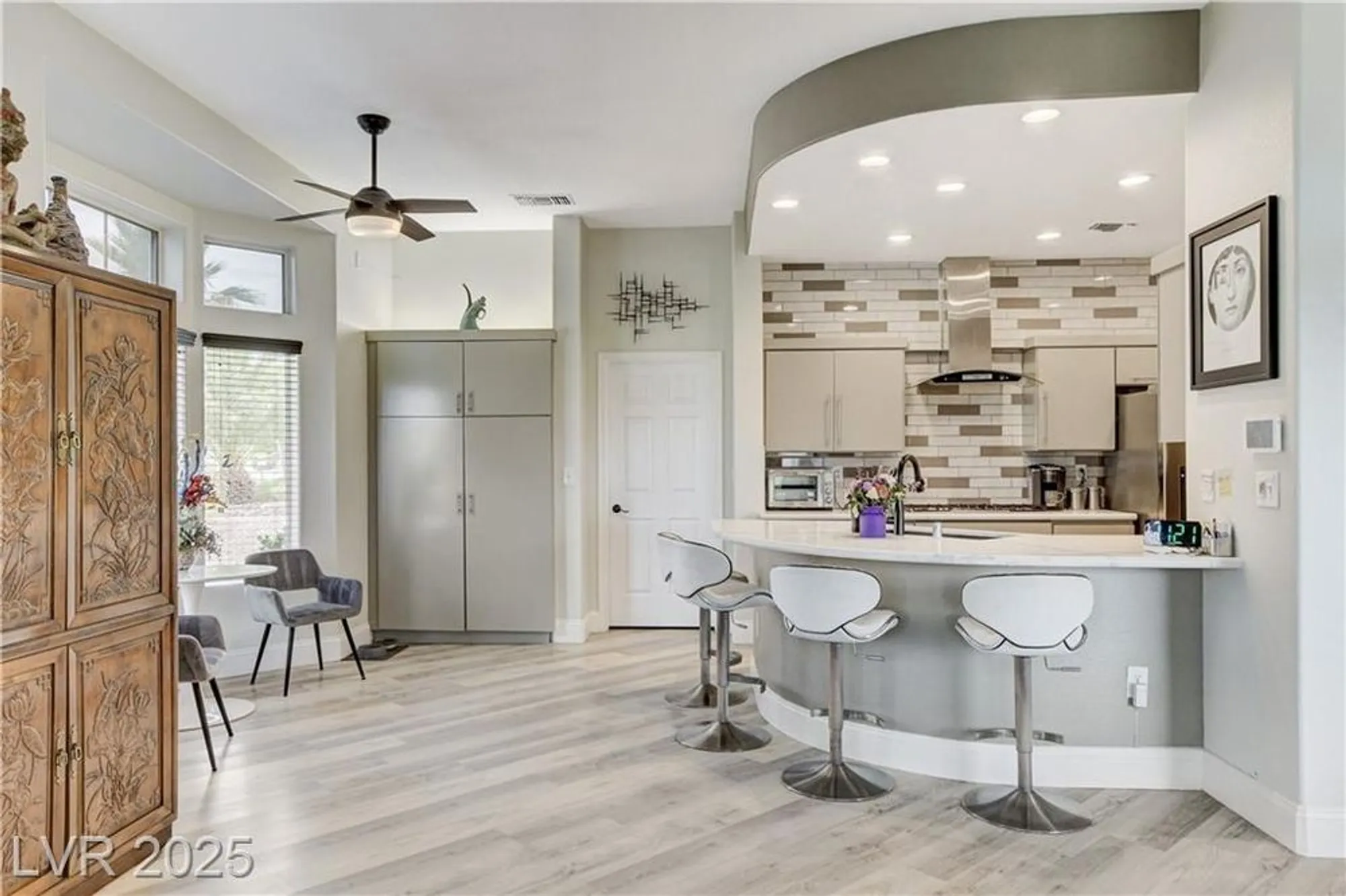 Property Slideshow image 23 of 80 | 2832 castle bar dr, Las Vegas, NV, 89134