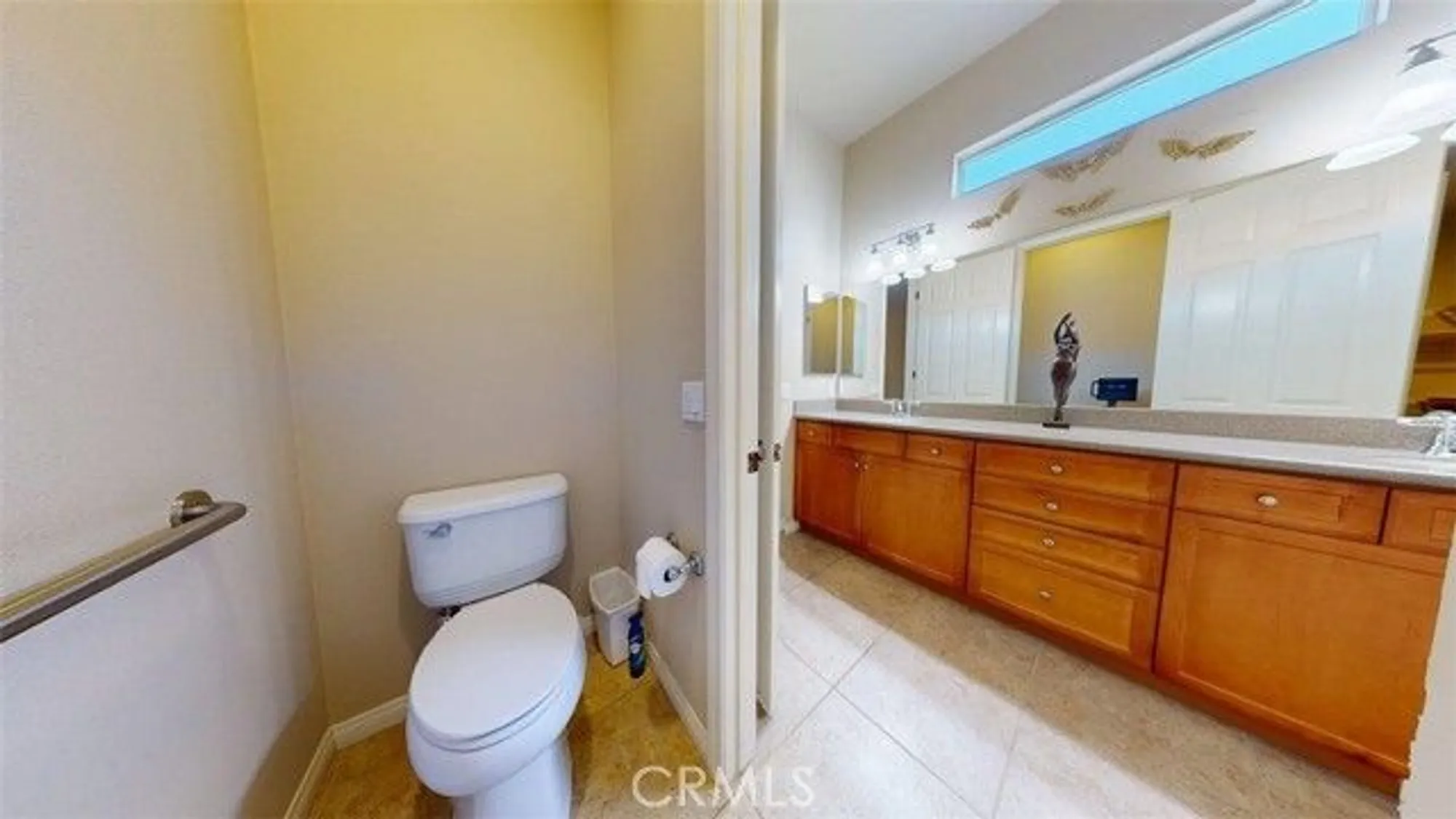 Property Slideshow image 9 of 18 | 10301 darby rd, Apple Valley, CA, 92308