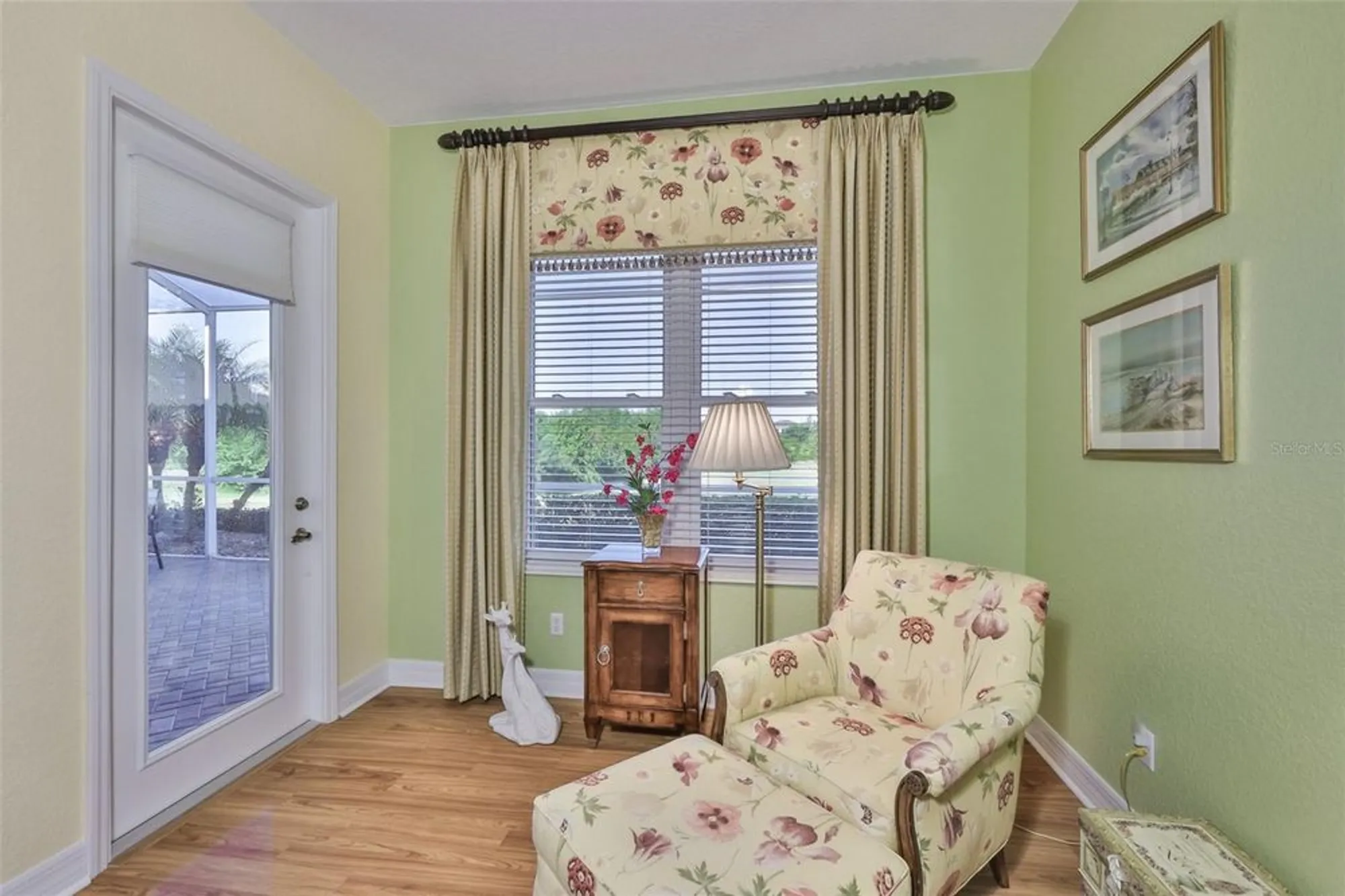 Property Slideshow image 23 of 48 | 327 noble faire dr, Sun City Center, FL, 33573