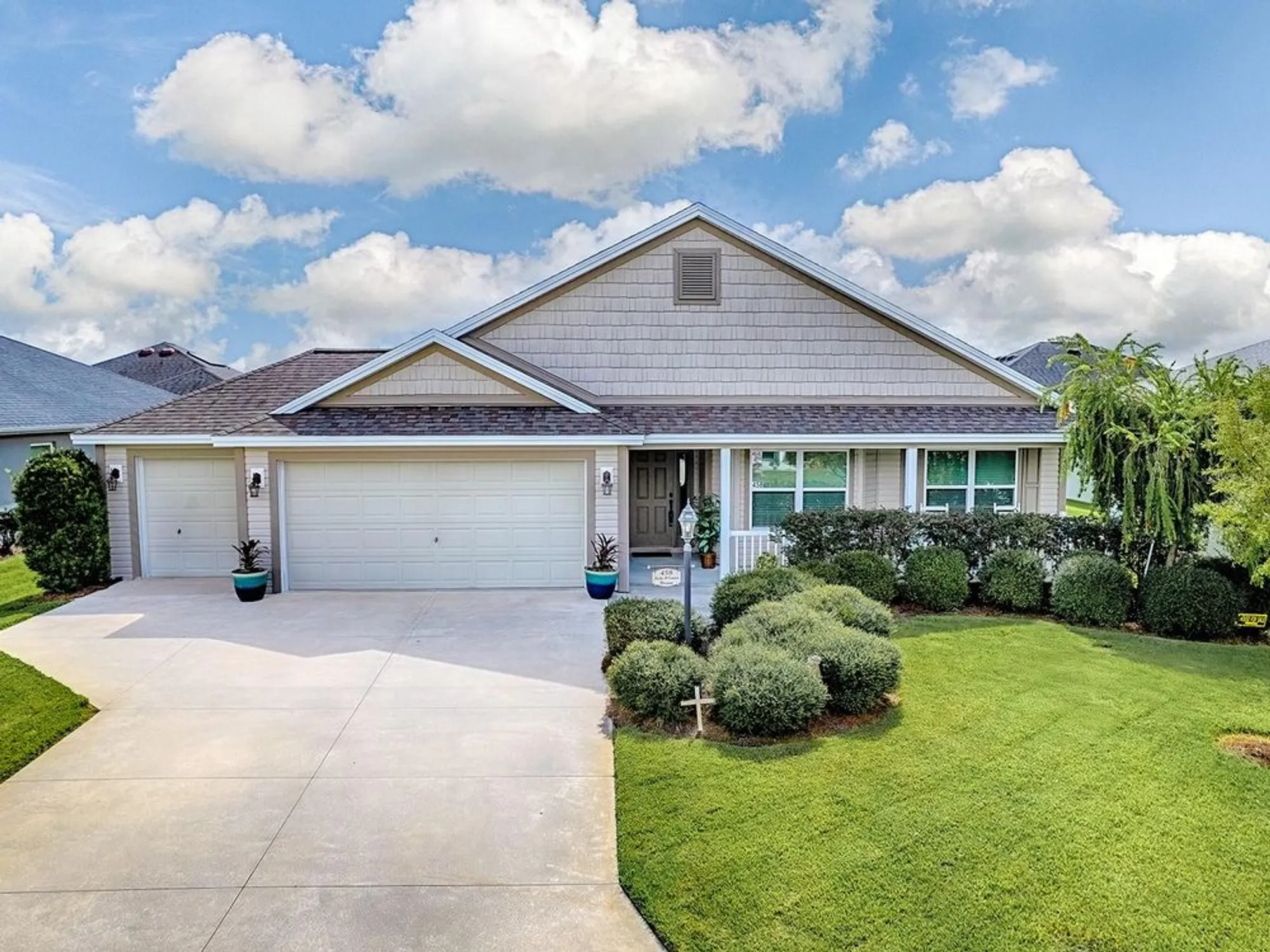 Property Slideshow image 1 of 54 | 458 jungle plum way, The Villages, FL, 32163