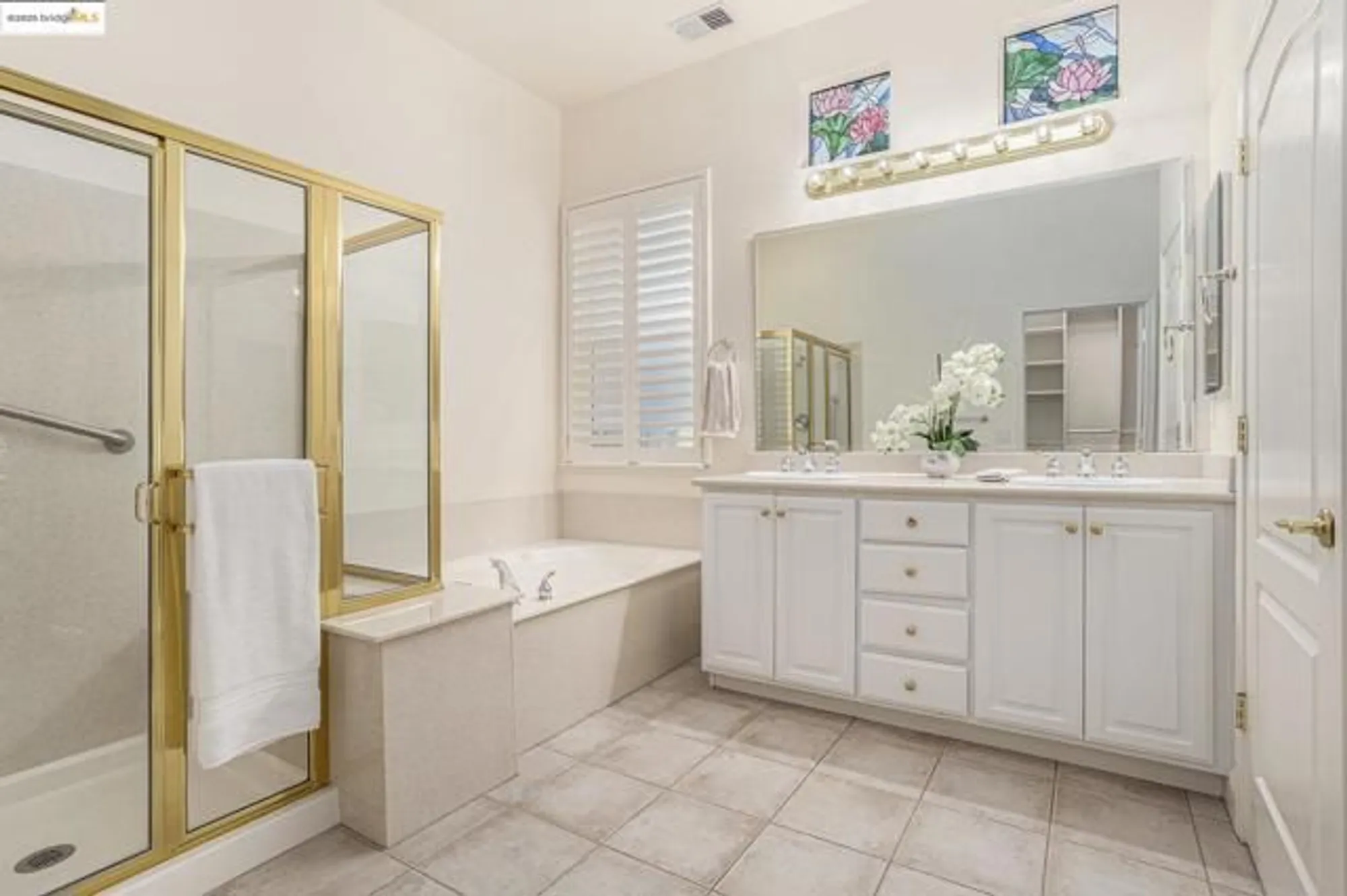 Property Slideshow image 17 of 40 | 1182 bacchini ln, Brentwood, CA, 94513