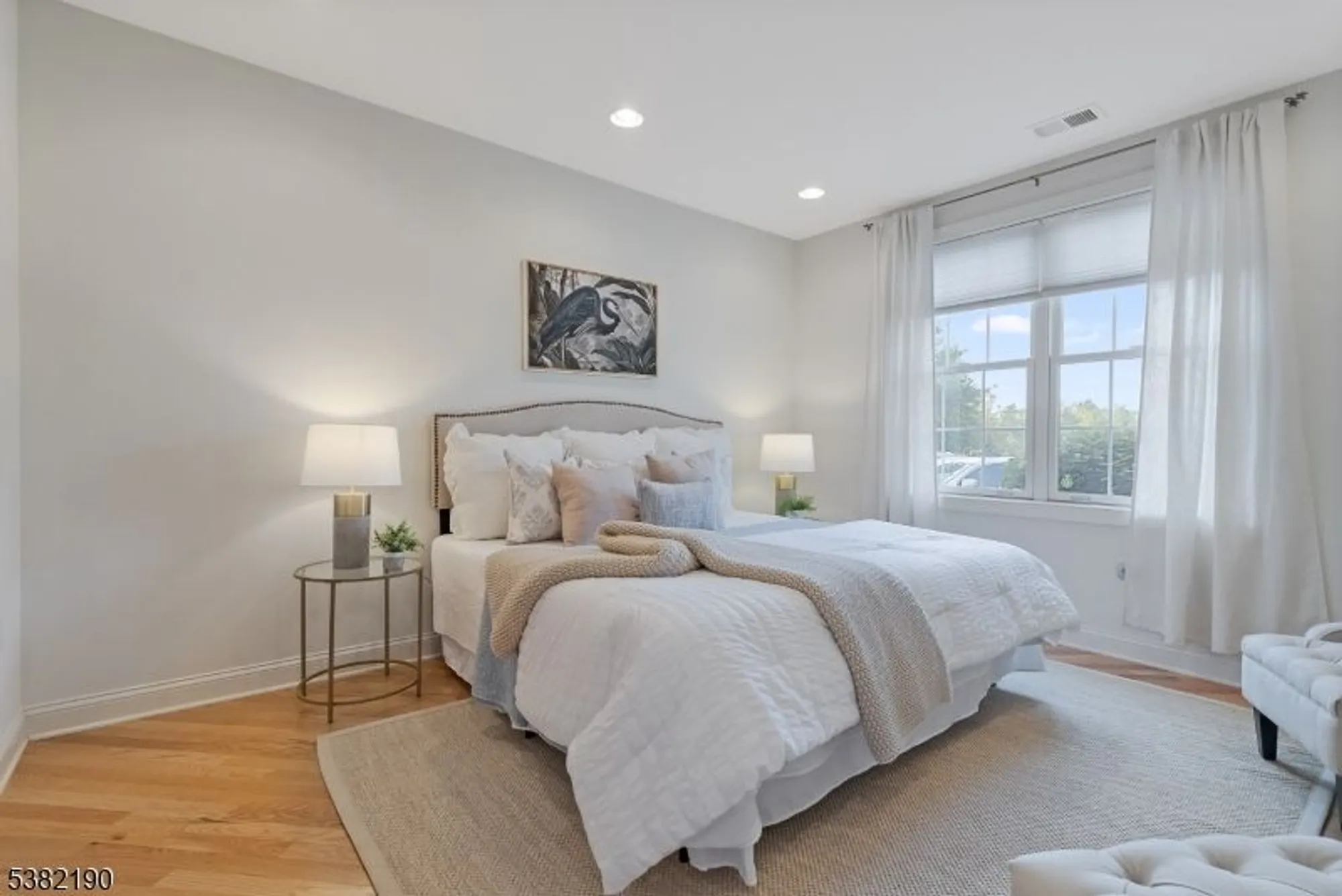 Property Slideshow image 12 of 31 | 354 victoria dr, Bridgewater, NJ, 08807