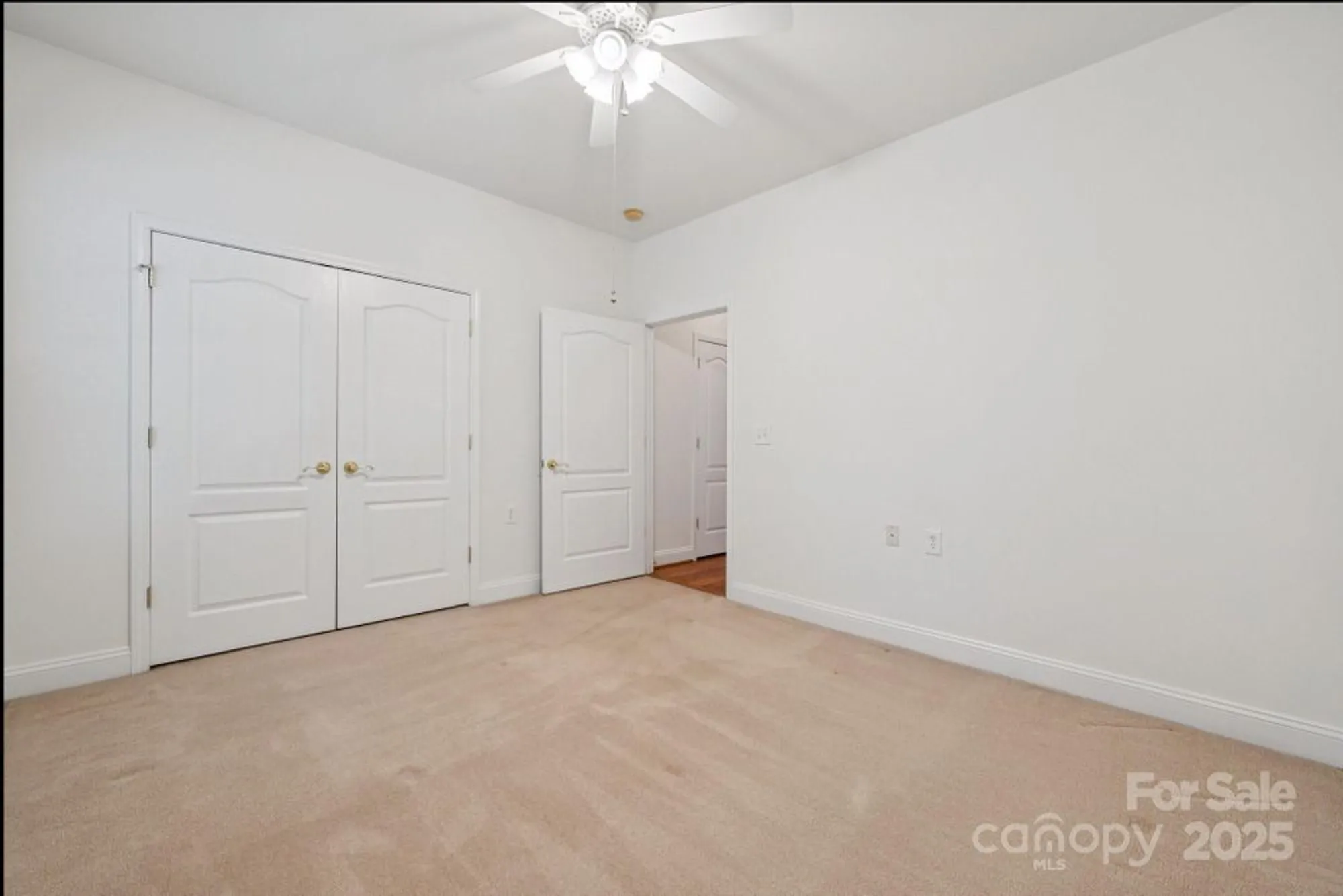 Property Slideshow image 17 of 29 | 10011 bishops gate blvd, Pineville, NC, 28134