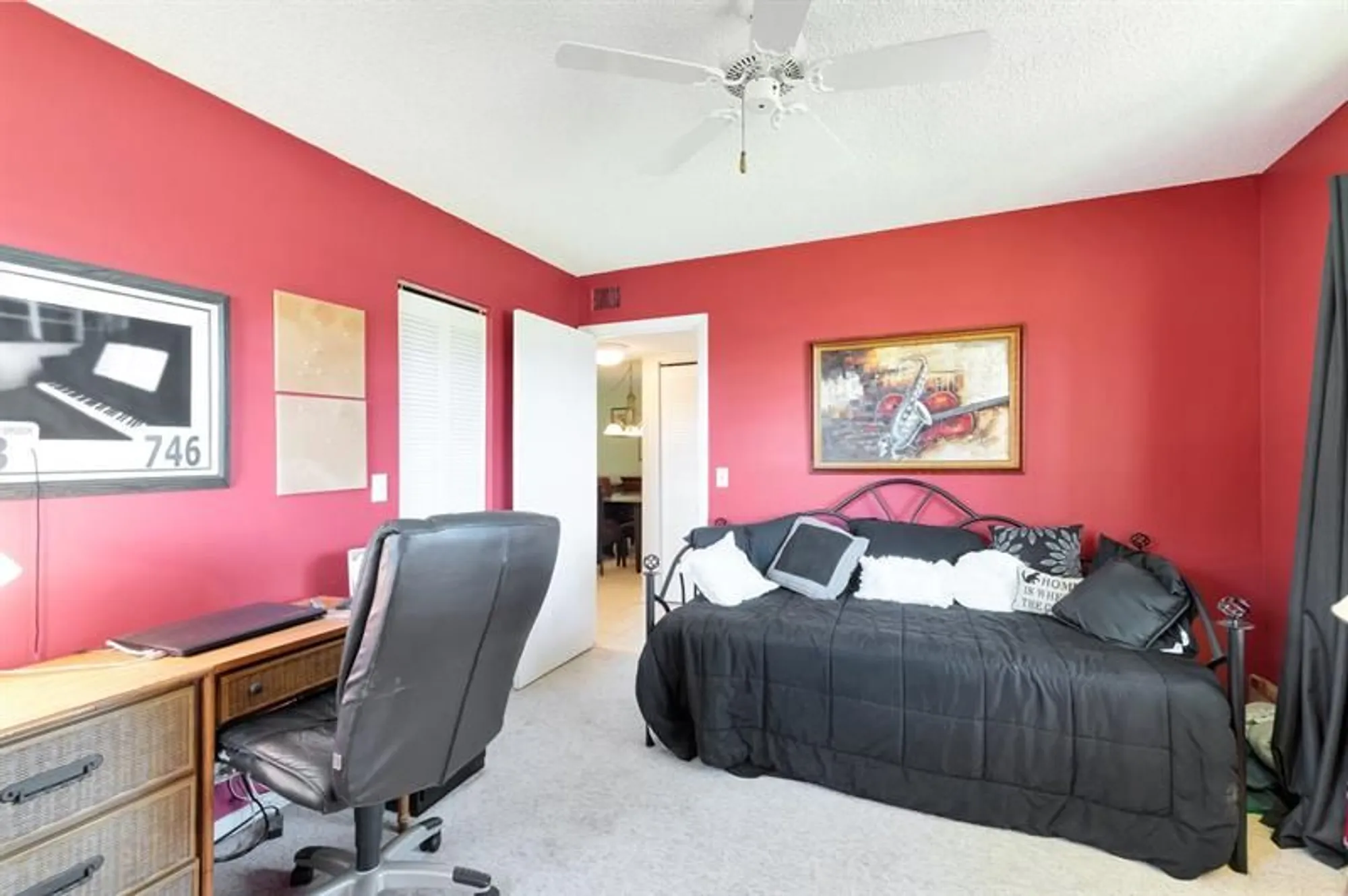 Property Slideshow image 24 of 67 | 100 lake meryl dr 201, West Palm Beach, FL, 33411