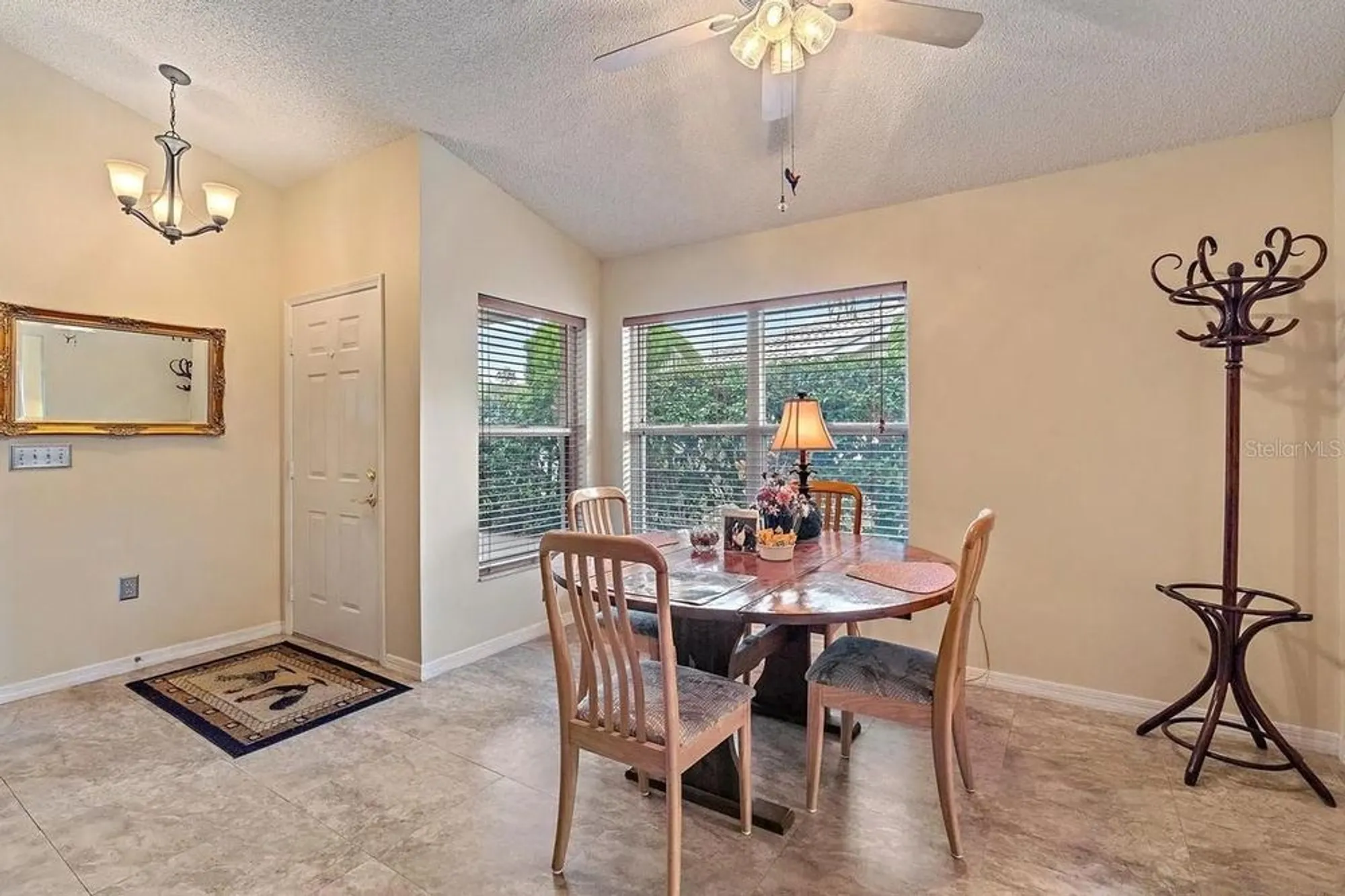 Property Slideshow image 15 of 50 | 5508 gardens dr, Sarasota, FL, 34243