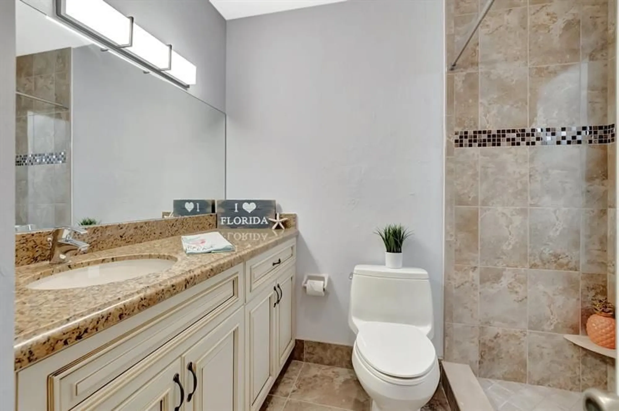 Property Slideshow image 19 of 54 | 3180 nw 13th st, Delray Beach, FL, 33445