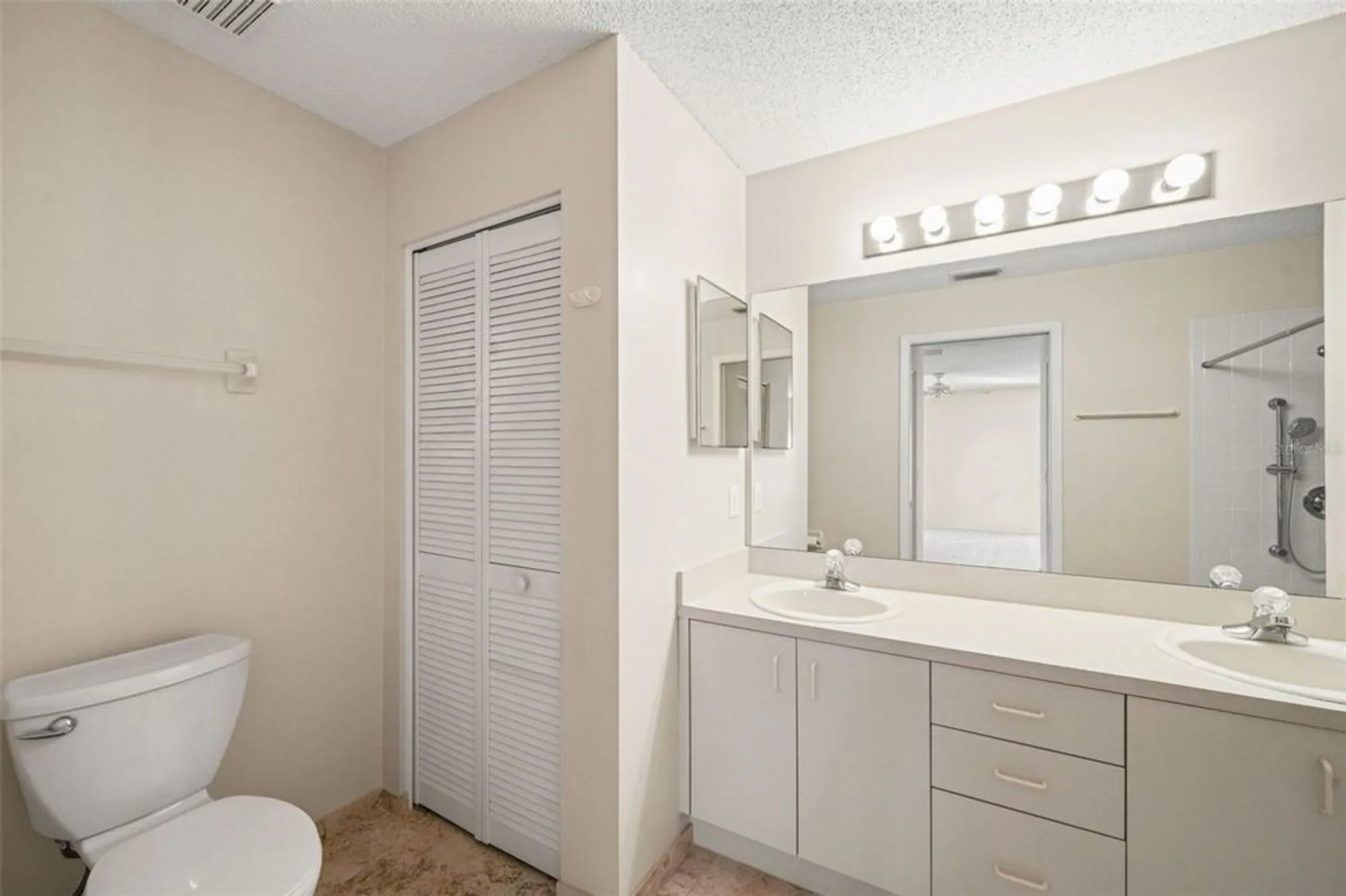 Property Slideshow image 40 of 62 | 3108 appleblossom trl, Spring Hill, FL, 34606