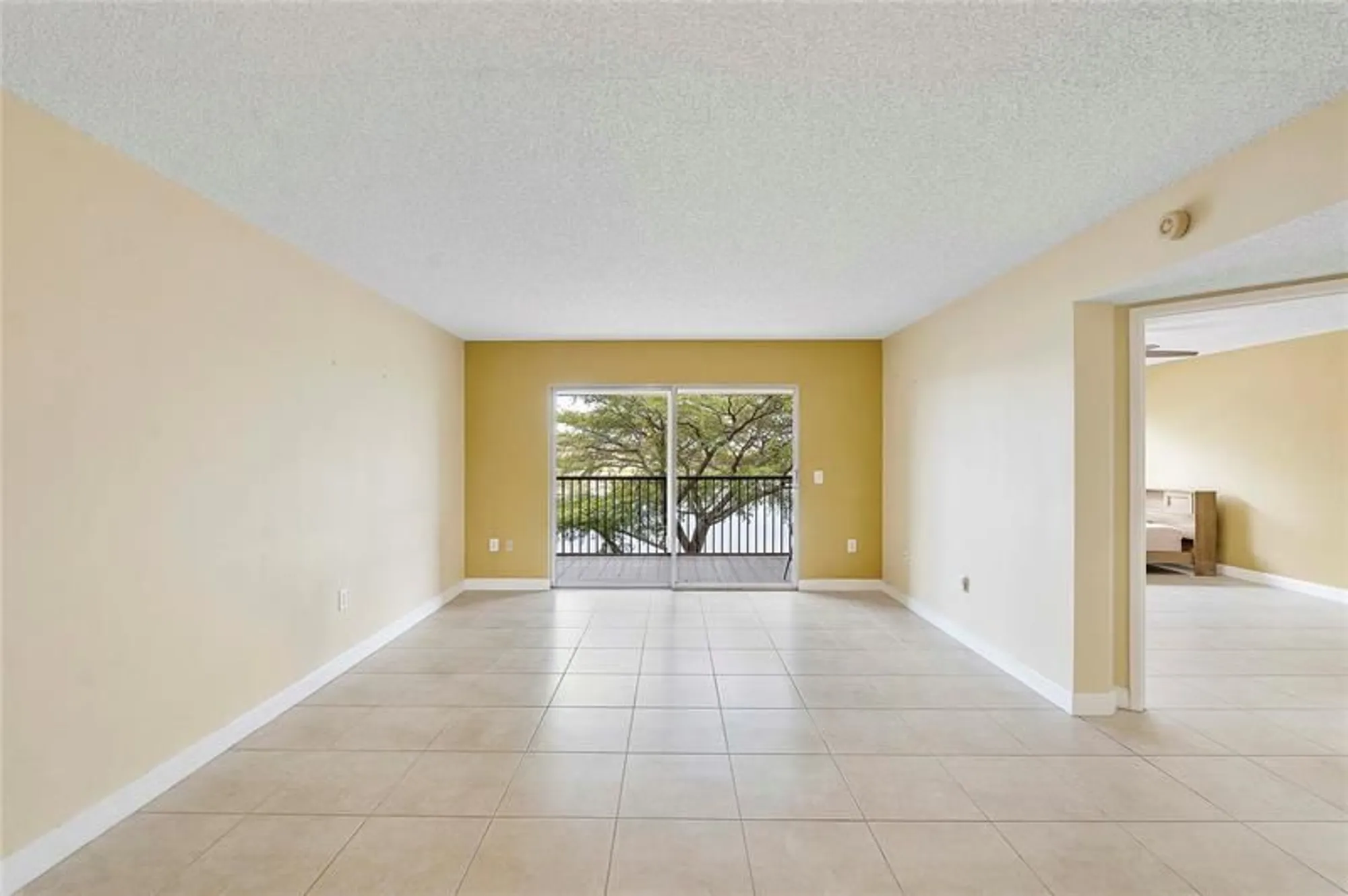 Property Slideshow image 10 of 44 | 13355 sw 16th ct 313e, Pembroke Pines, FL, 33027