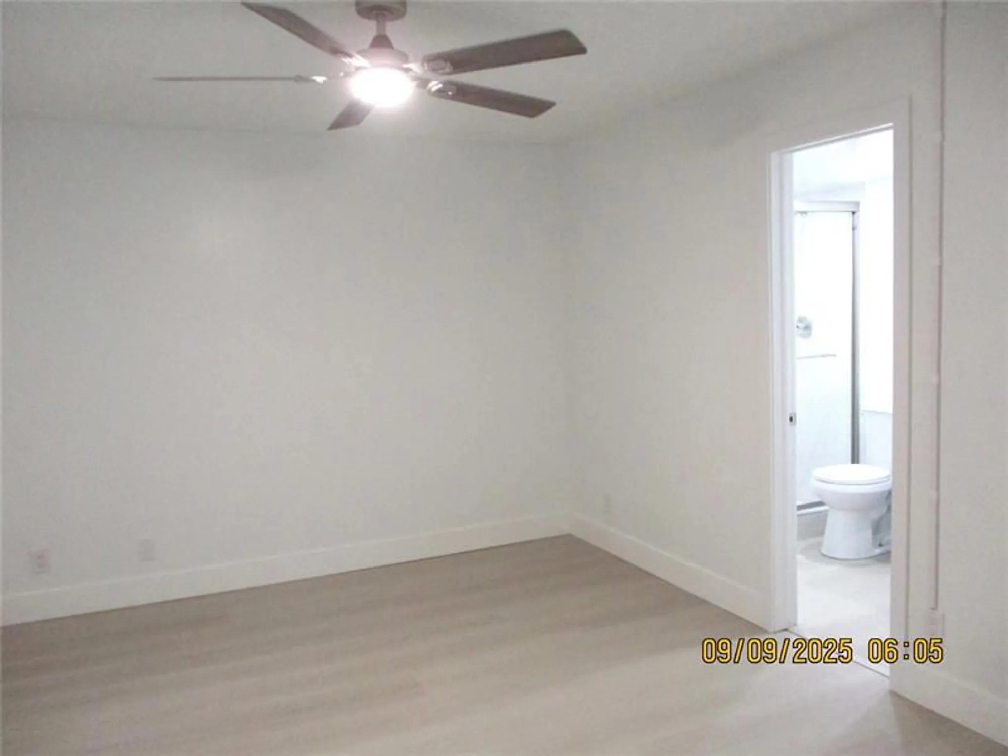 Property Slideshow image 21 of 29 | 7850 w mcnab rd 204, Tamarac, FL, 33321