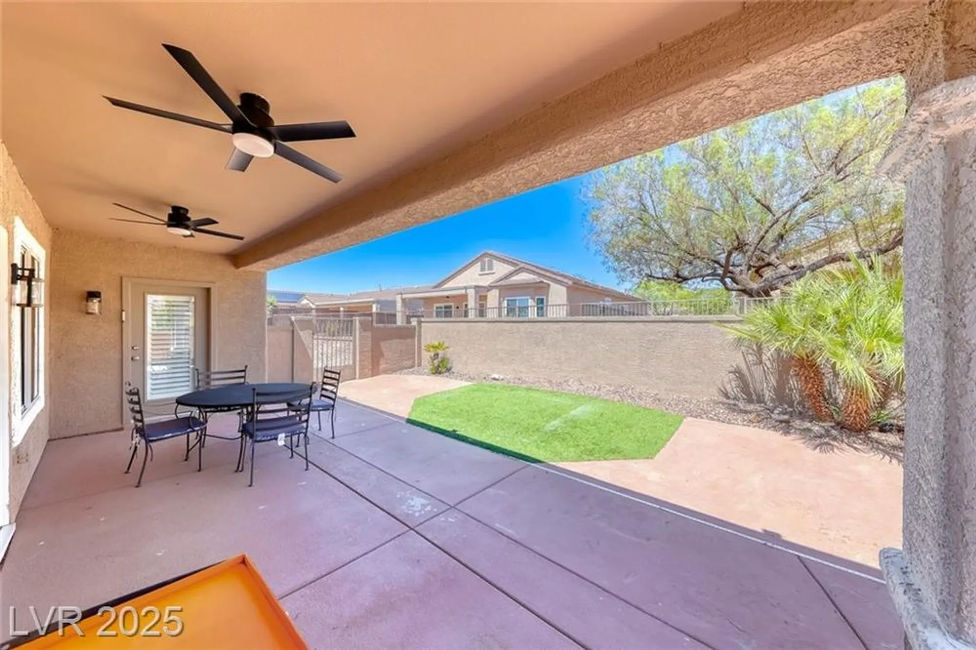 Property Slideshow image 38 of 50 | 3001 walnut park ct, Henderson, NV, 89052