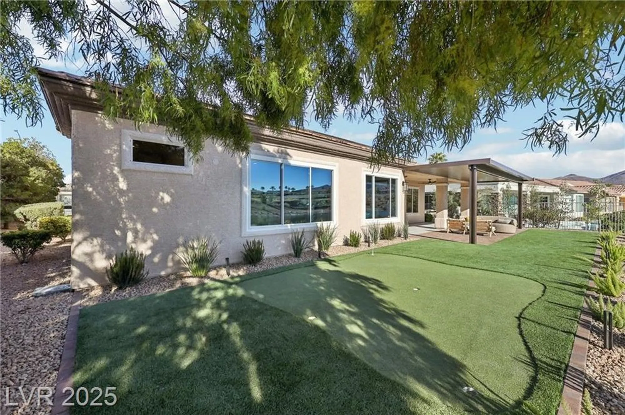 Property Slideshow image 60 of 84 | 2695 olivia heights ave, Henderson, NV, 89052