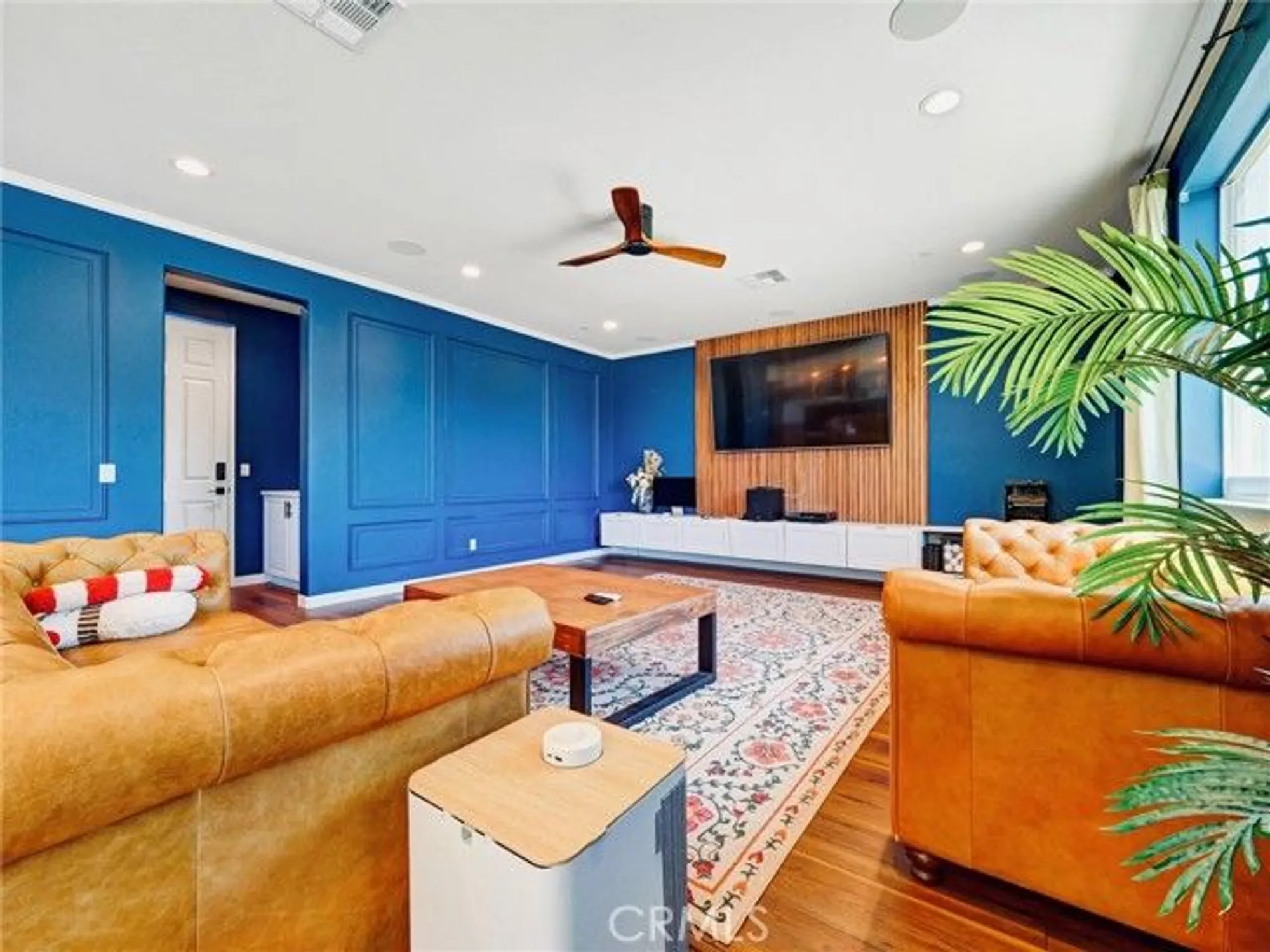 Property Slideshow image 15 of 60 | 11863 omni ct, Corona, CA, 92883