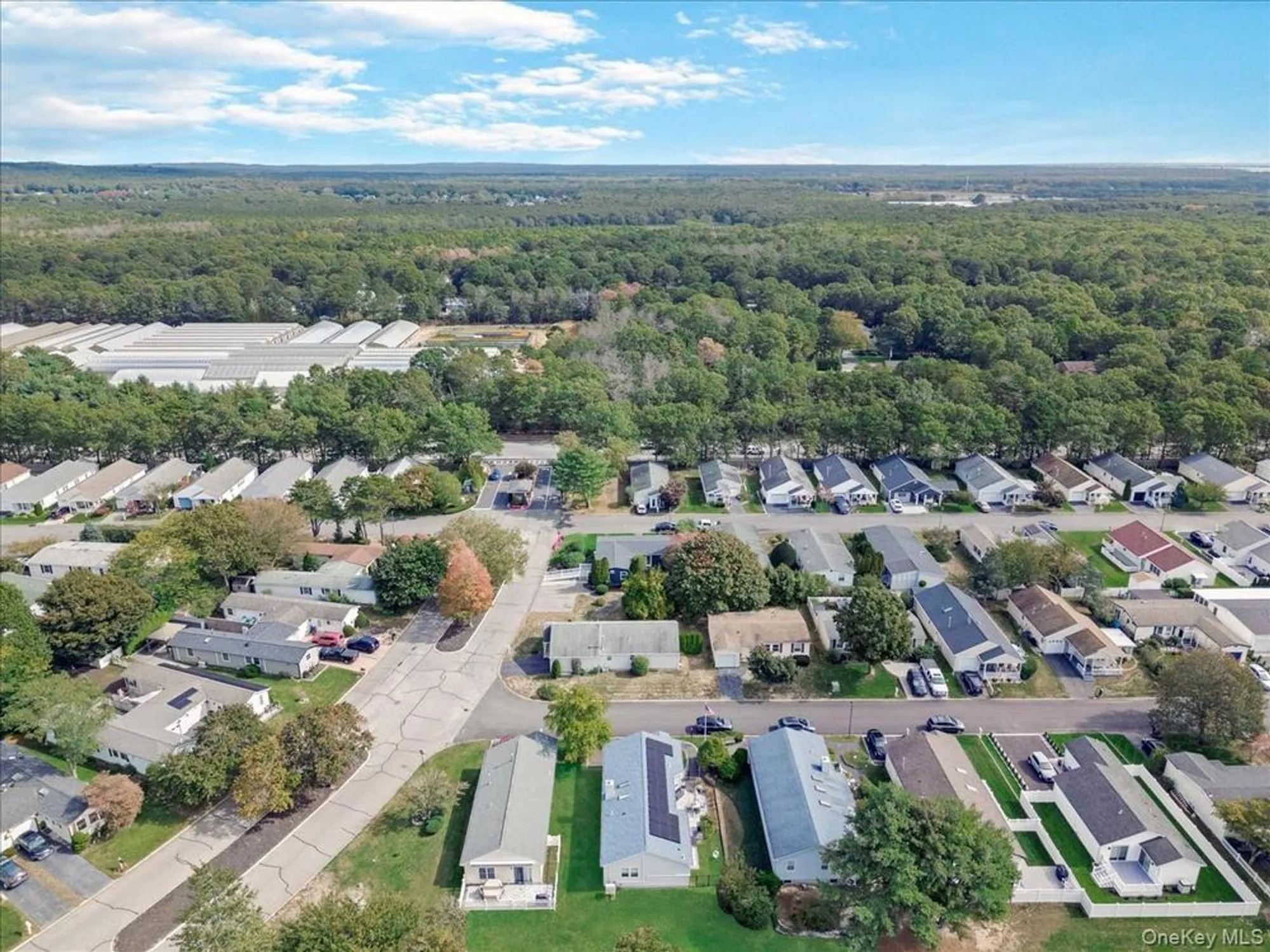 Property Slideshow image 25 of 32 | 2 limetree dr, Manorville, NY, 11949