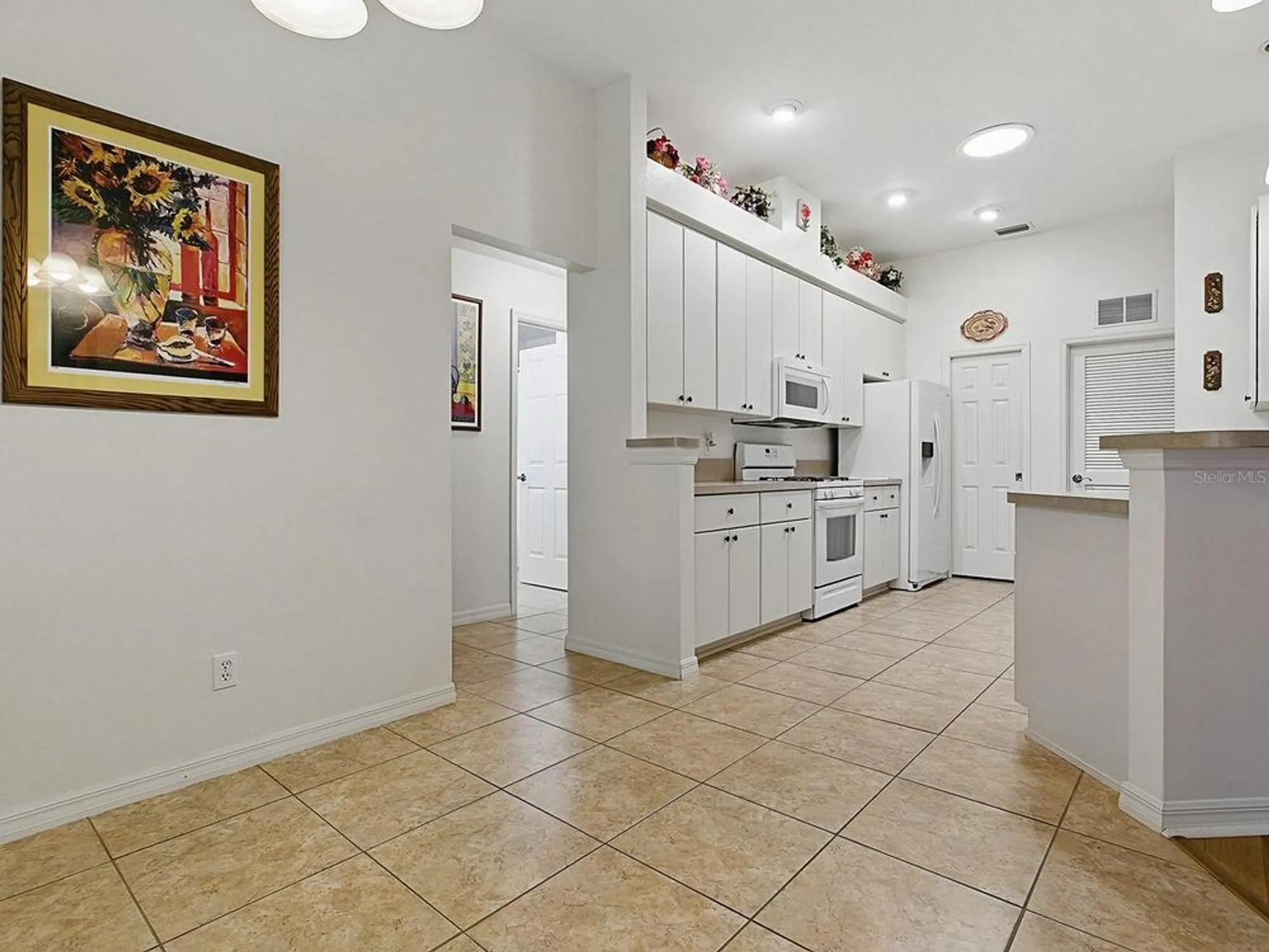 Property Slideshow image 29 of 89 | 3001 lake huron ln, Tavares, FL, 32778