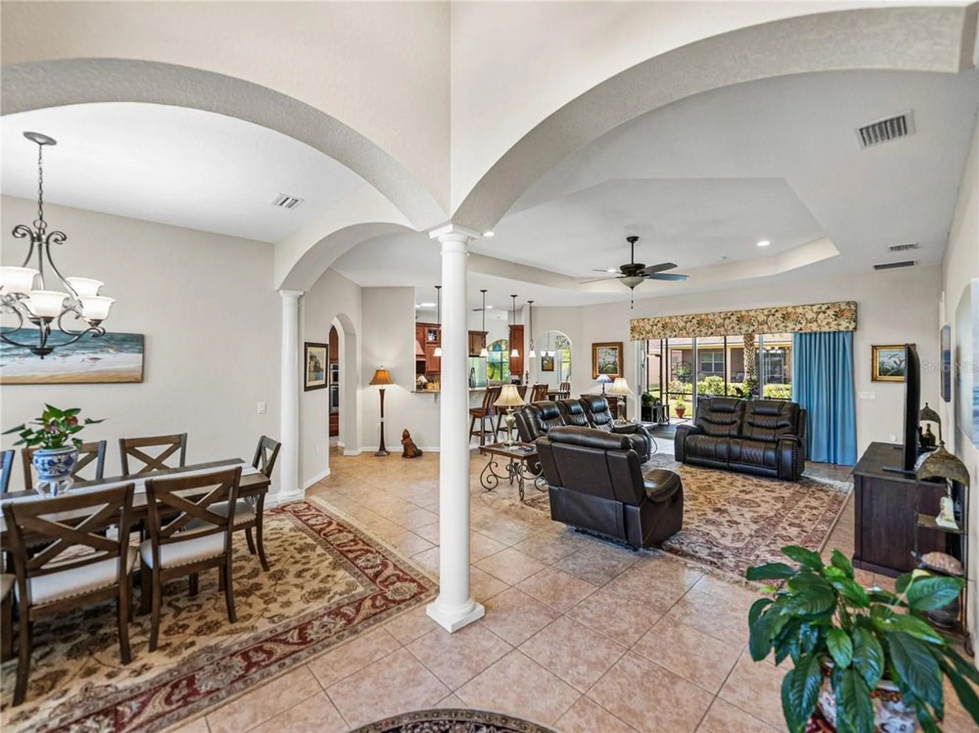 Property Slideshow image 4 of 98 | 4433 ventana ln, Lake Wales, FL, 33859