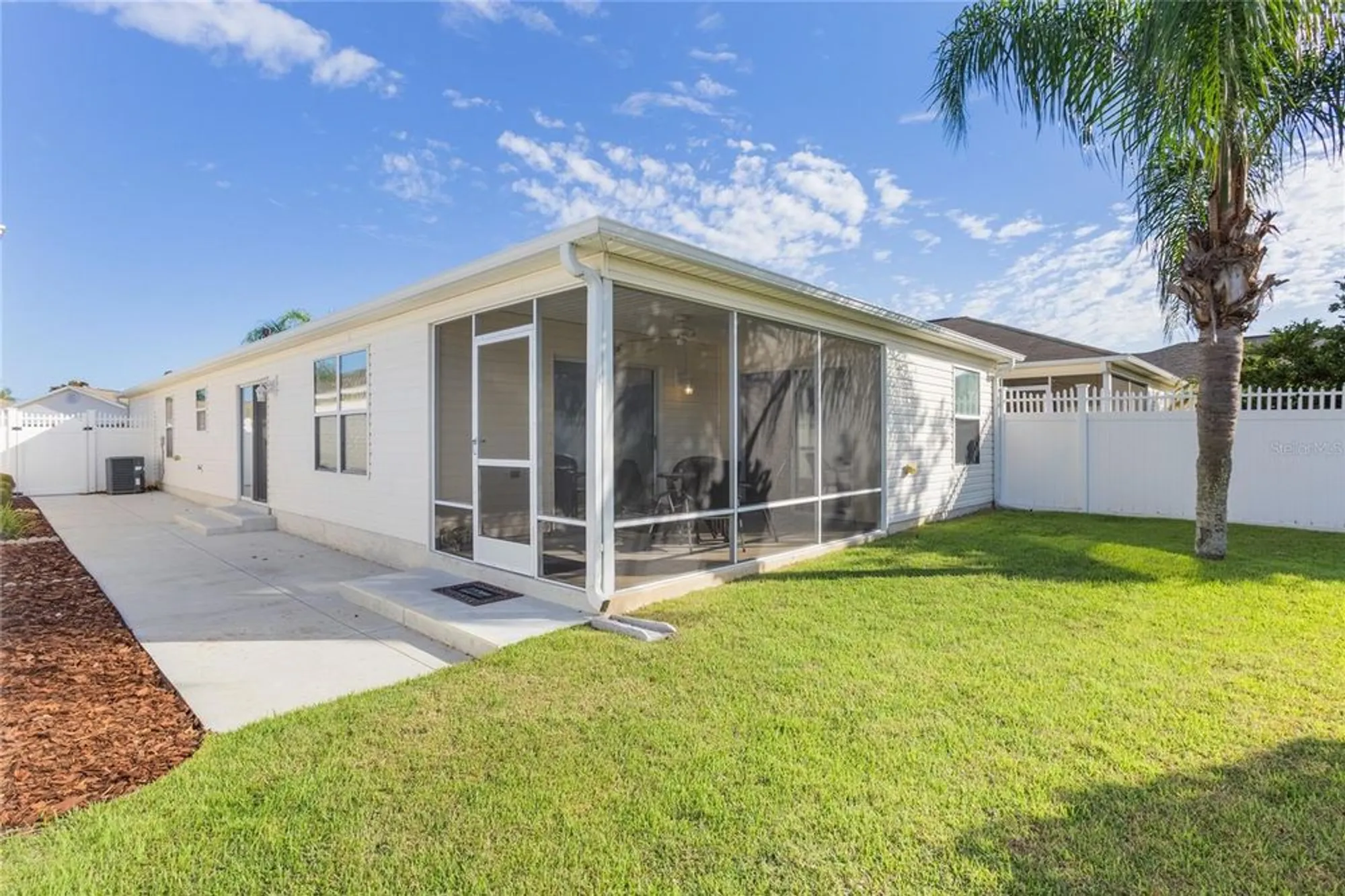 Property Slideshow image 31 of 34 | 594 lacy pl, The Villages, FL, 32162