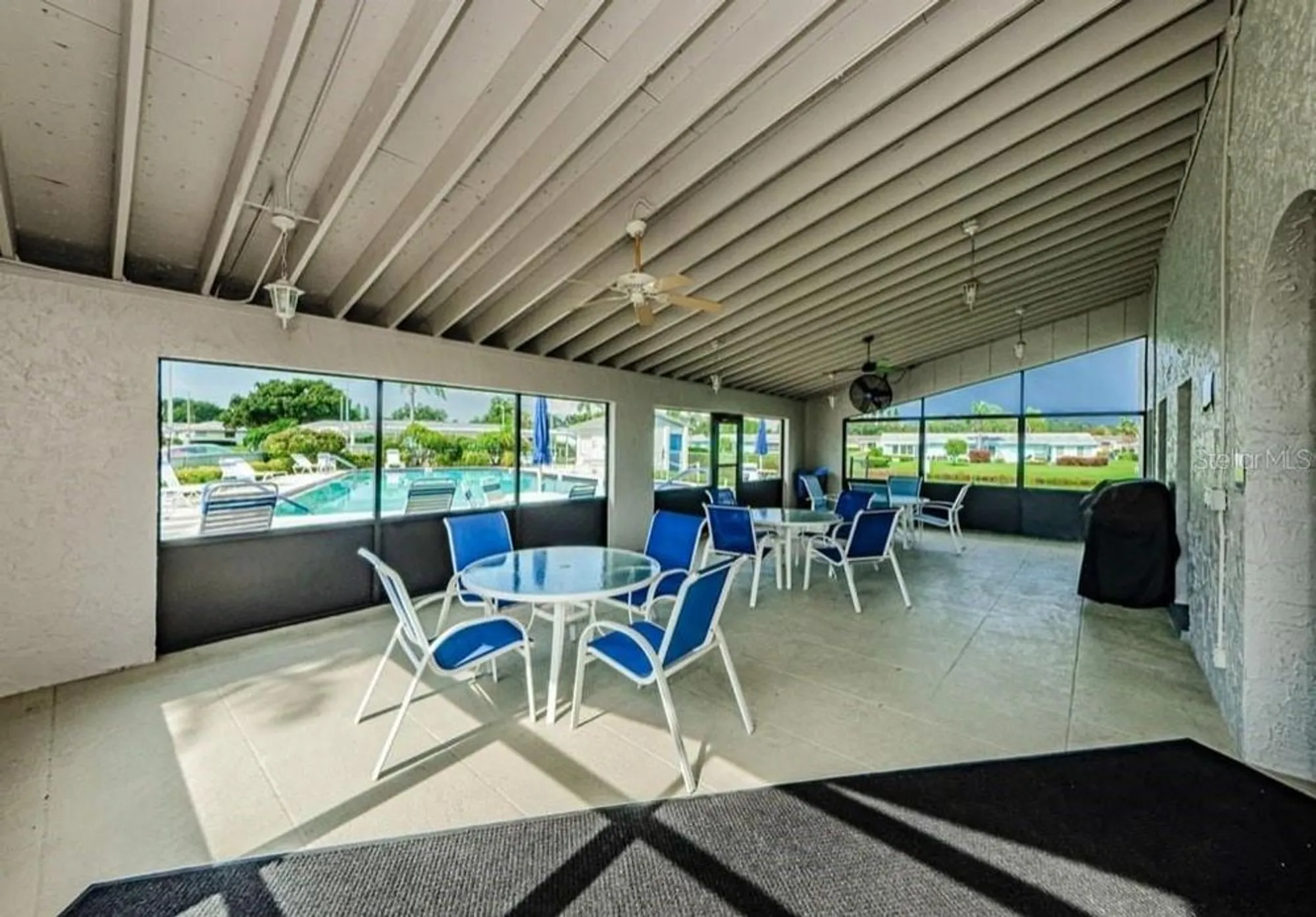 Property Slideshow image 34 of 56 | 2735 sherbrooke ln a, Palm Harbor, FL, 34684