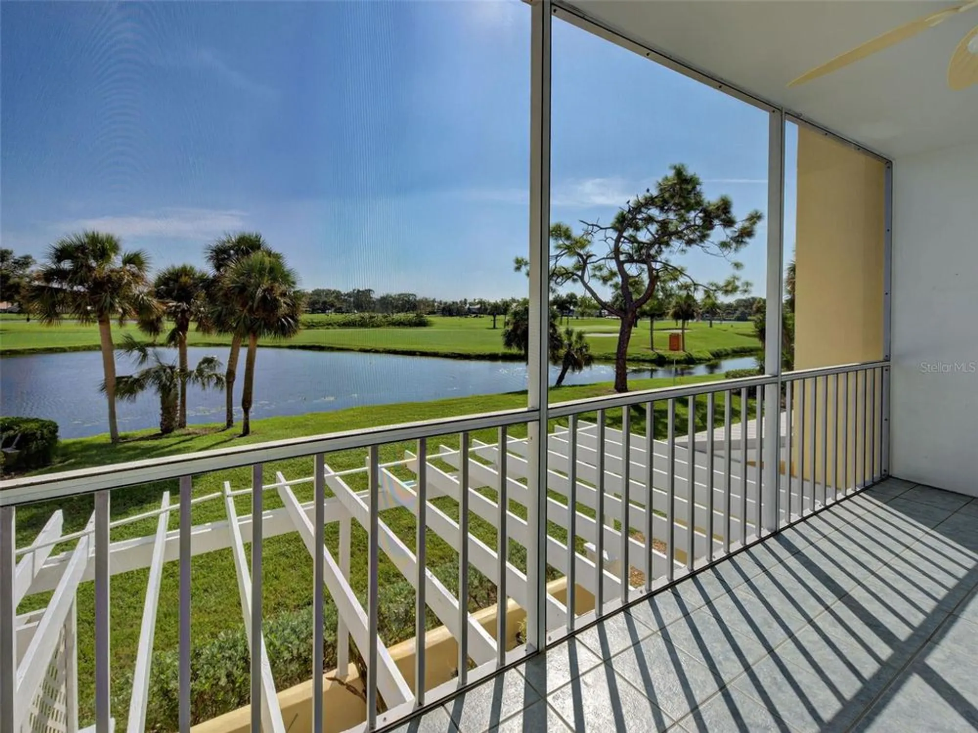 Property Slideshow image 37 of 54 | 406 cerromar cir 222, Venice, FL, 34293
