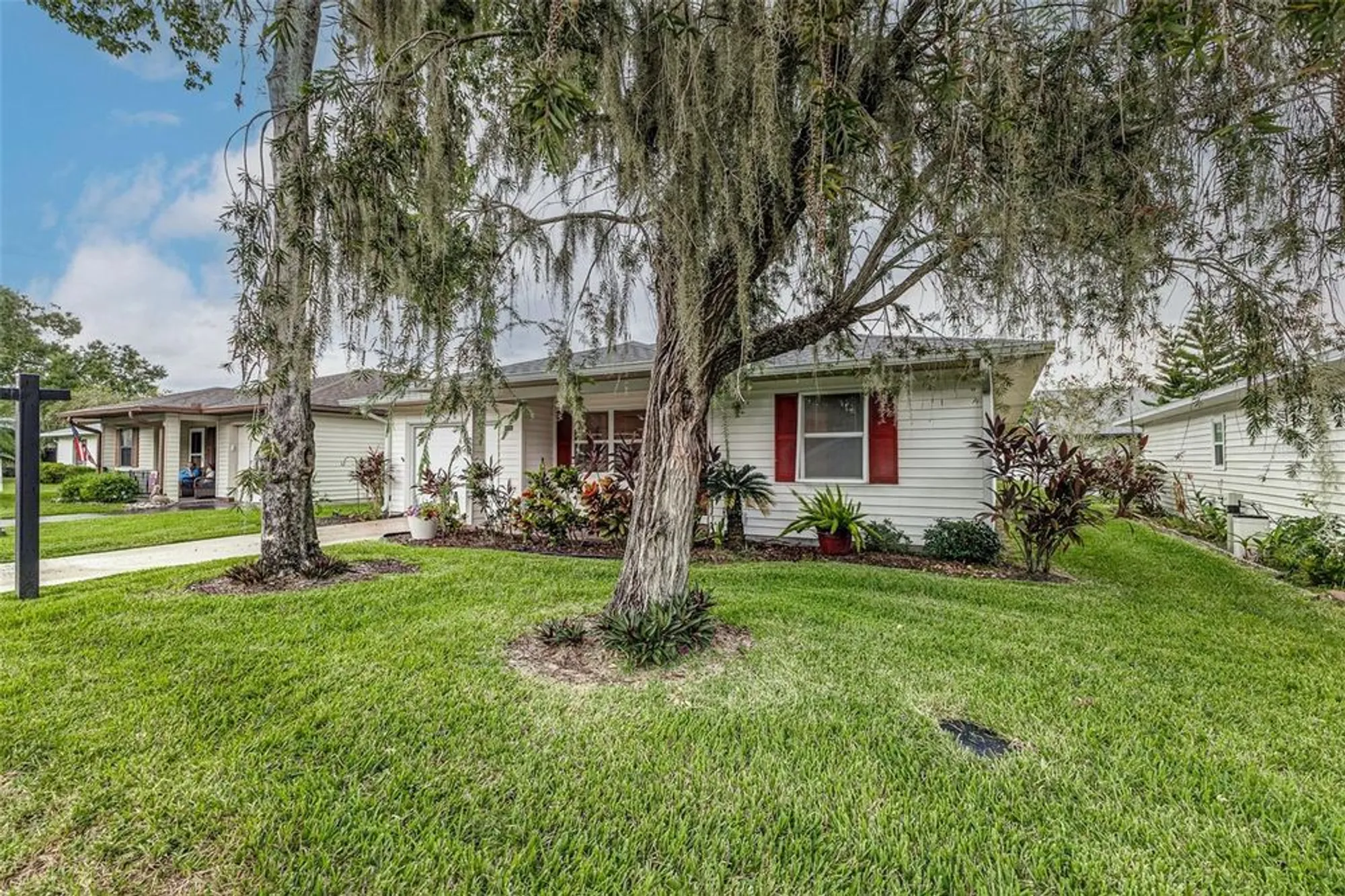 Property Slideshow image 34 of 40 | 4926 pleasant hollow trl, Lakeland, FL, 33811