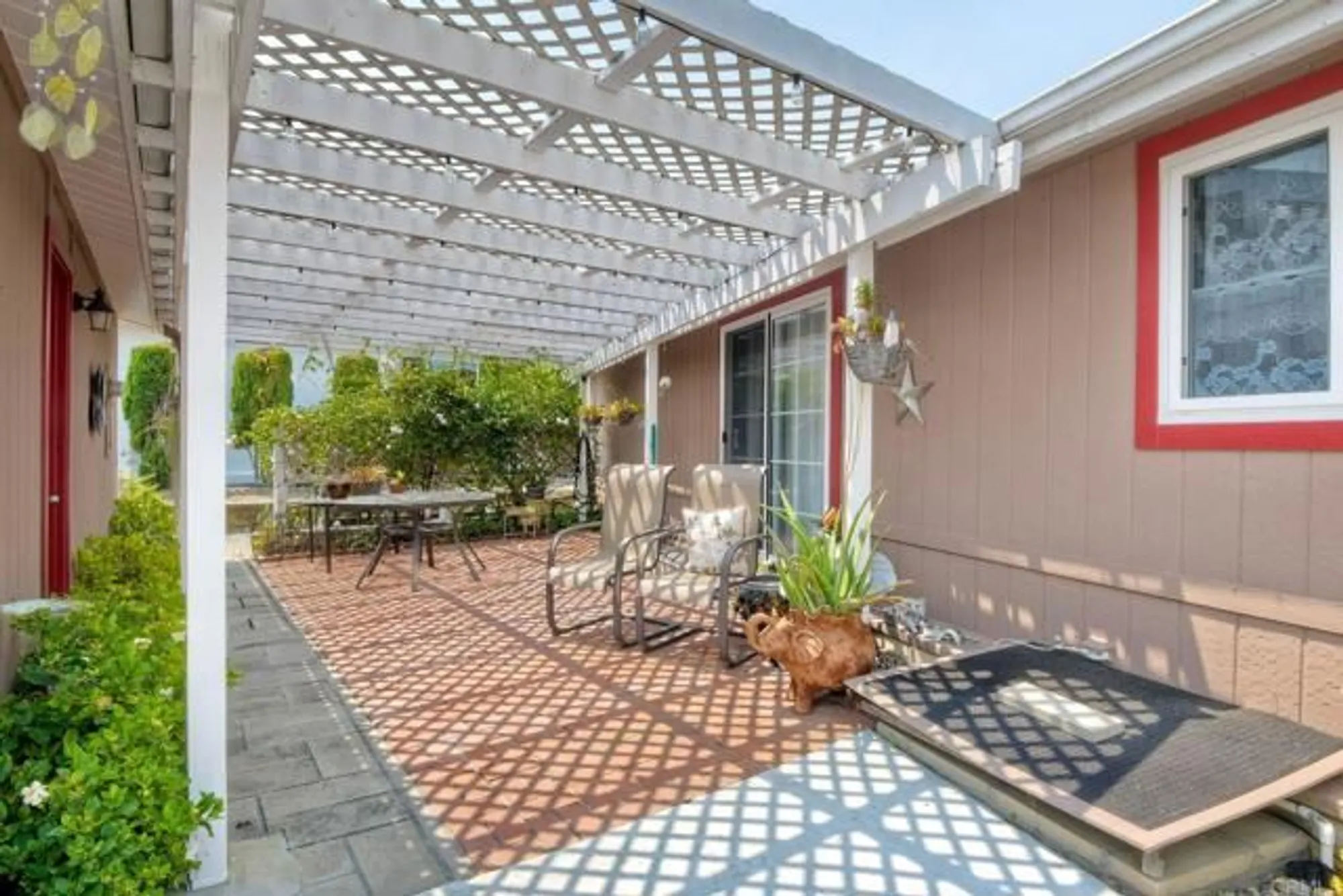 Property Slideshow image 26 of 36 | 1477 salem ct, Oceanside, CA, 92057