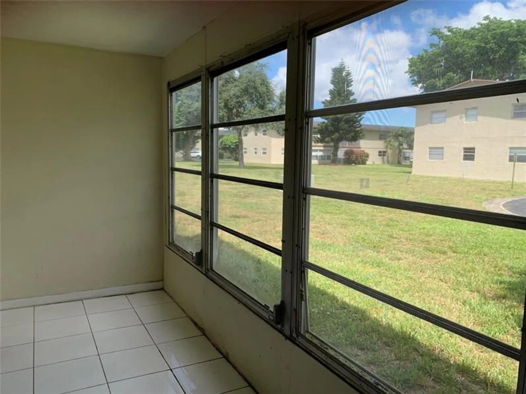 Property Slideshow image 27 of 50 | 7805 w atlantic blvd apt 101, Margate, FL, 33063