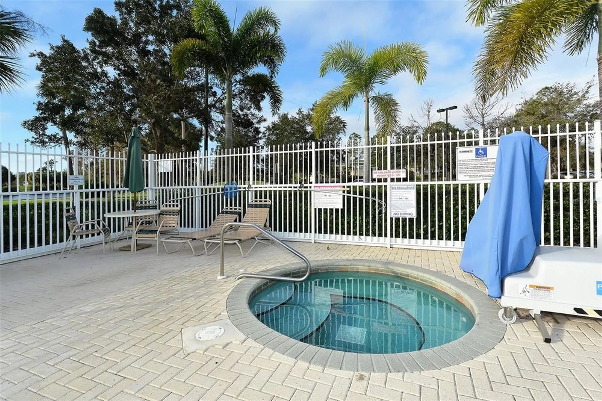 Property Slideshow image 43 of 59 | 7609 sweetbay cir # 7609, Bradenton, FL, 34203