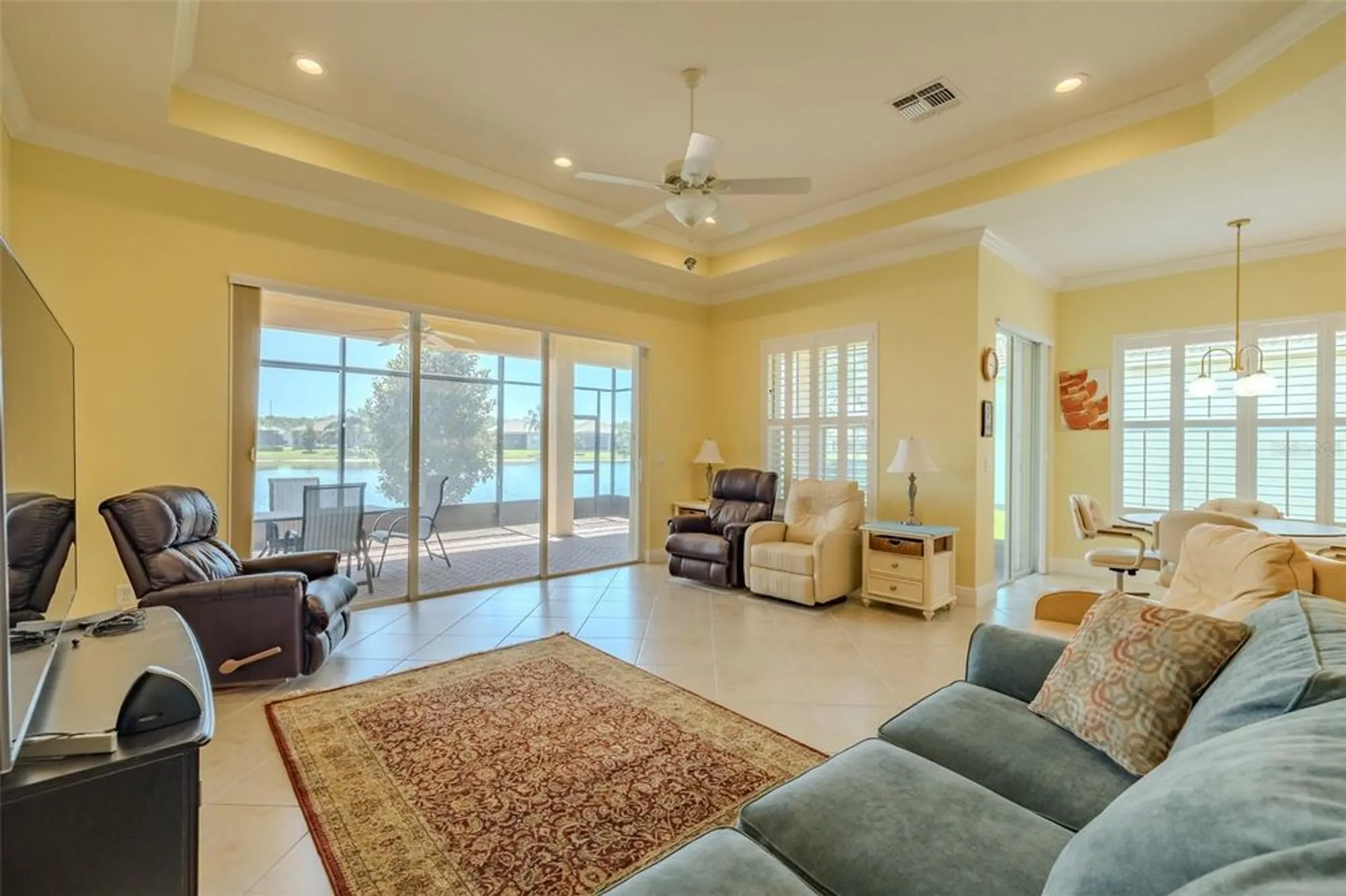 Property Slideshow image 17 of 92 | 4821 grand banks dr, Wimauma, FL, 33598