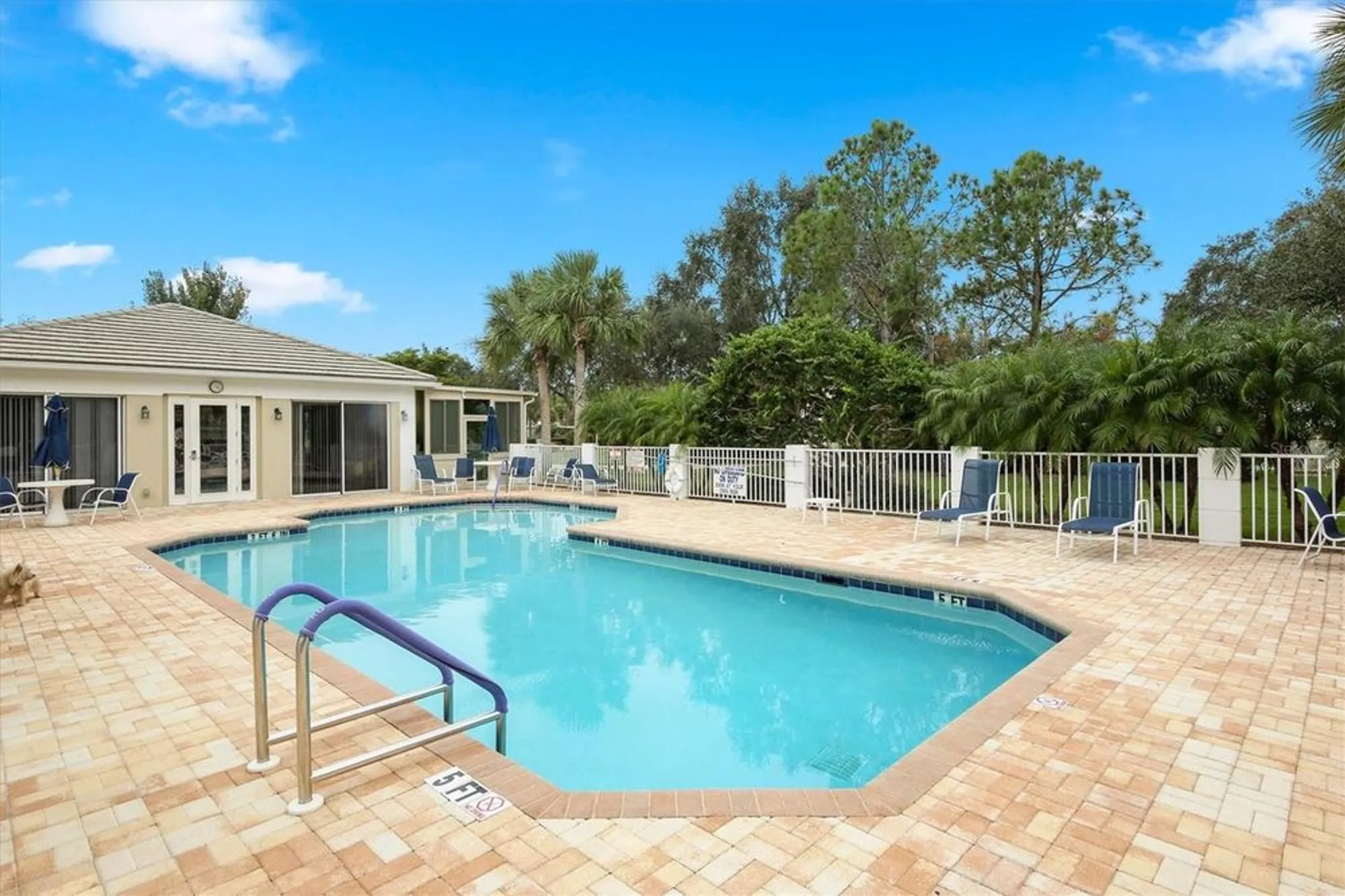 Property Slideshow image 39 of 53 | 1570 monarch dr, Venice, FL, 34293