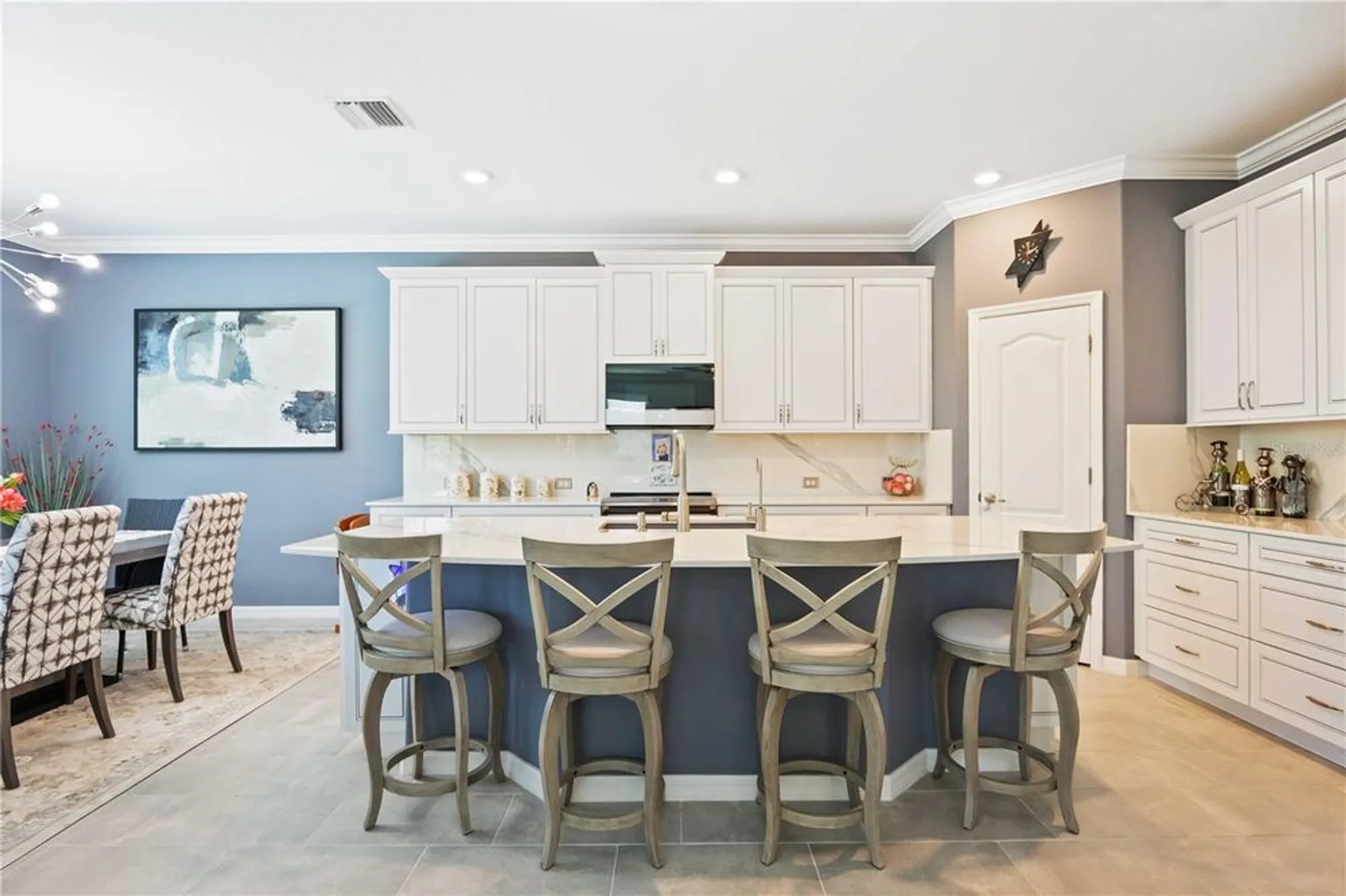 Property Slideshow image 16 of 38 | 24036 spartina dr, Venice, FL, 34293