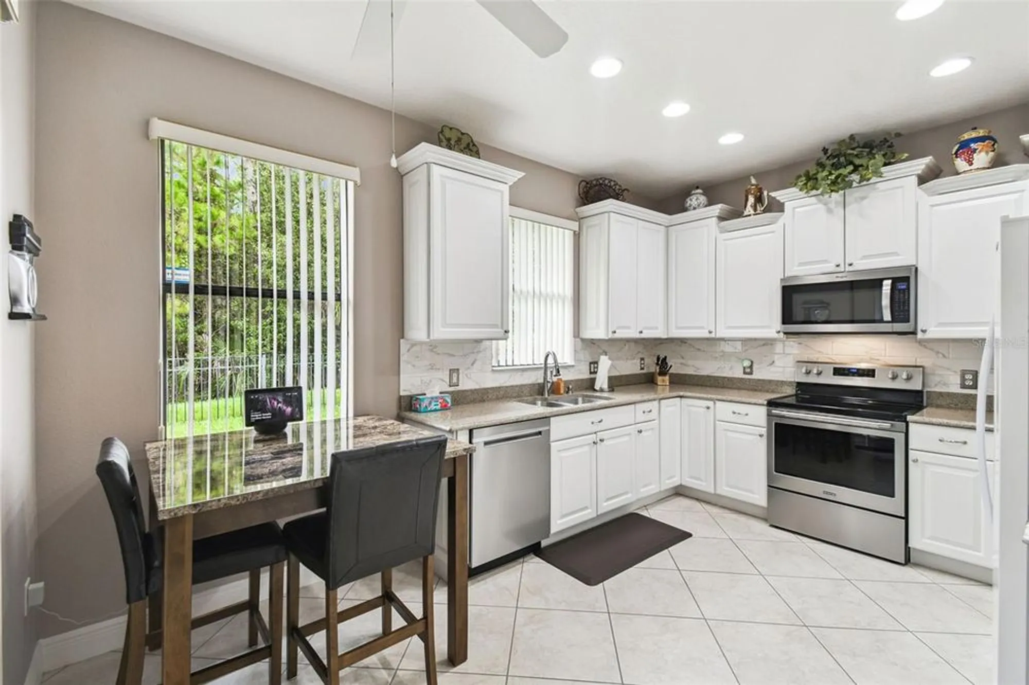 Property Slideshow image 10 of 49 | 487 monterey st, Kissimmee, FL, 34759