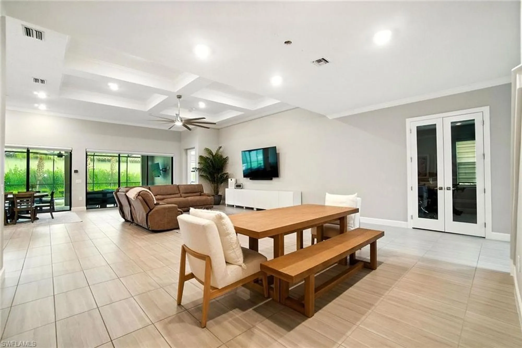 Property Slideshow image 5 of 24 | 17548 kinzie ln, Estero, FL, 33928