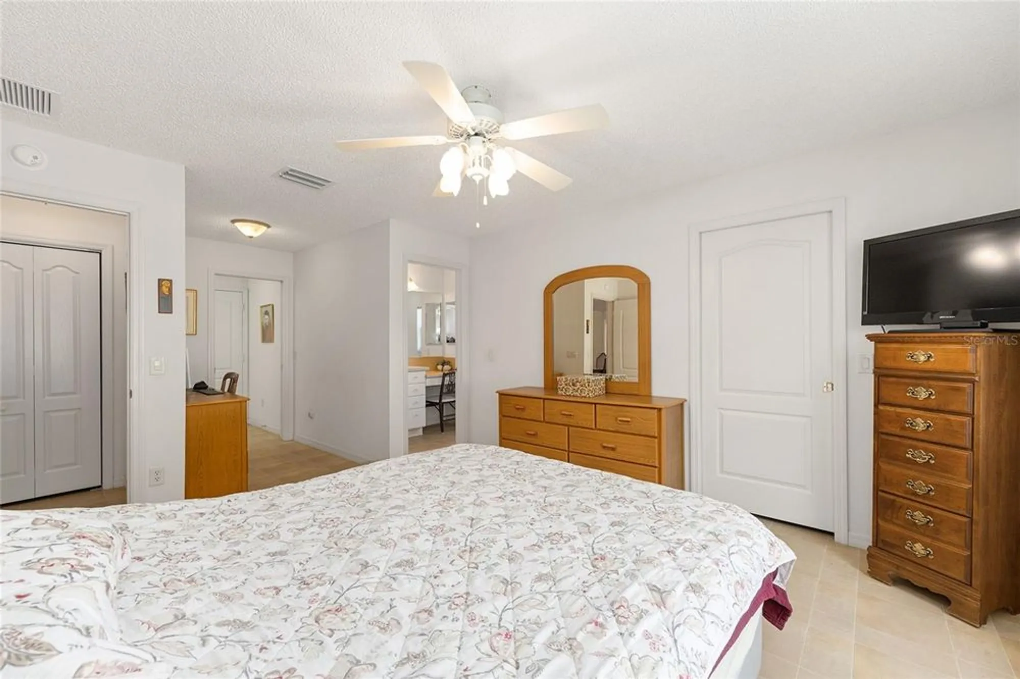 Property Slideshow image 21 of 47 | 8368 se 176th lawson loop, The Villages, FL, 32162