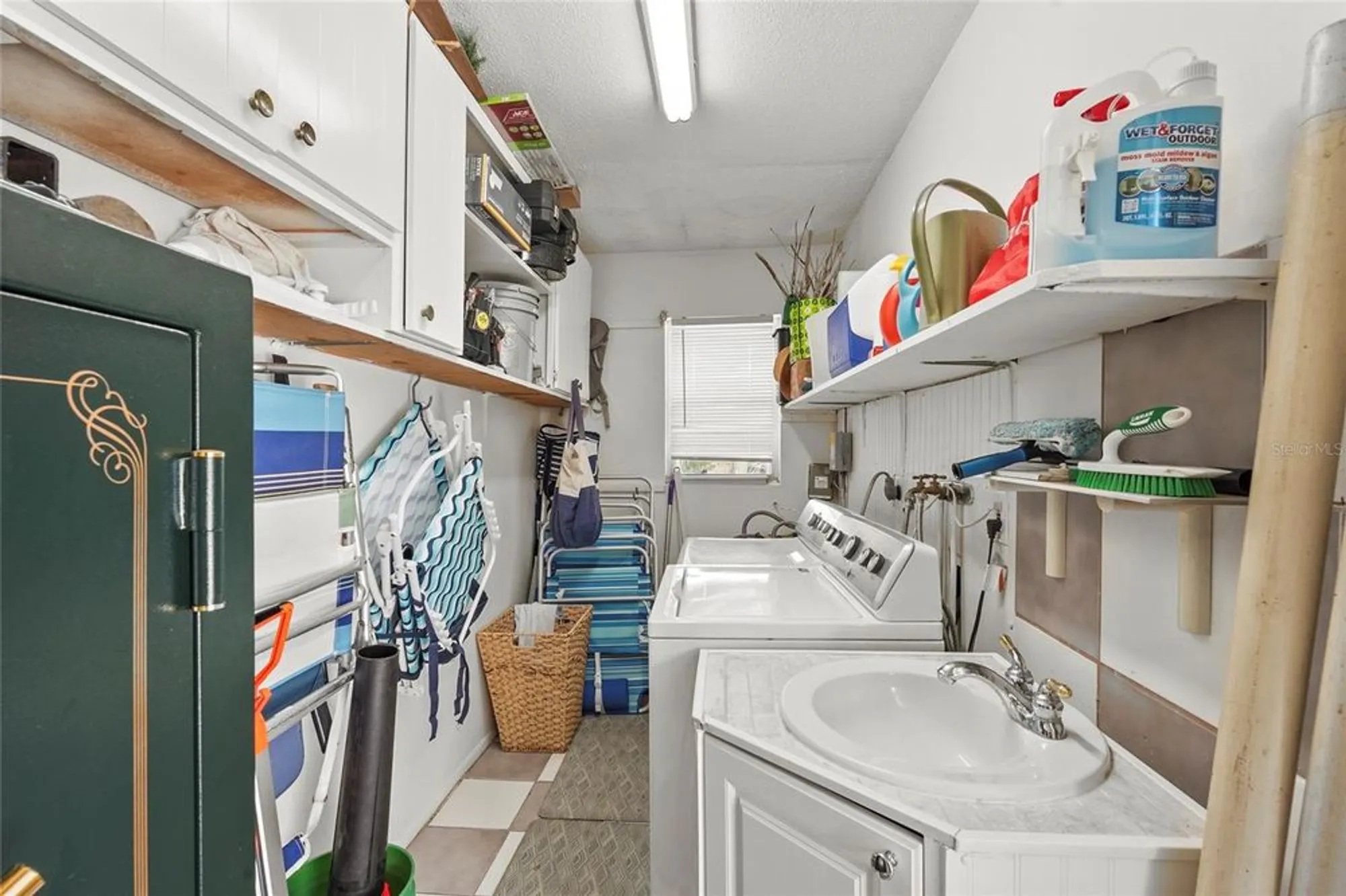 Property Slideshow image 23 of 39 | 2531 riverbluff pkwy # v181, Sarasota, FL, 34231