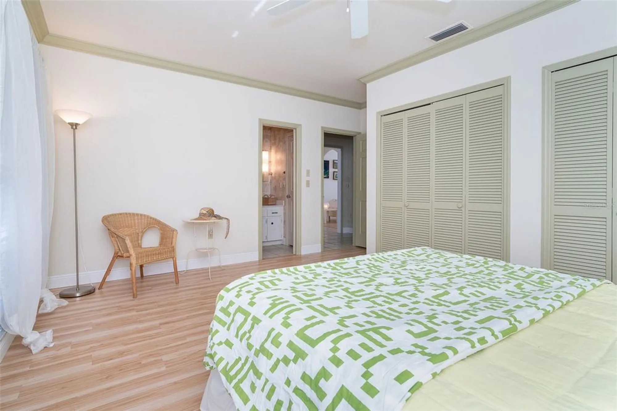 Property Slideshow image 24 of 43 | 12 golf view dr, Englewood, FL, 34223