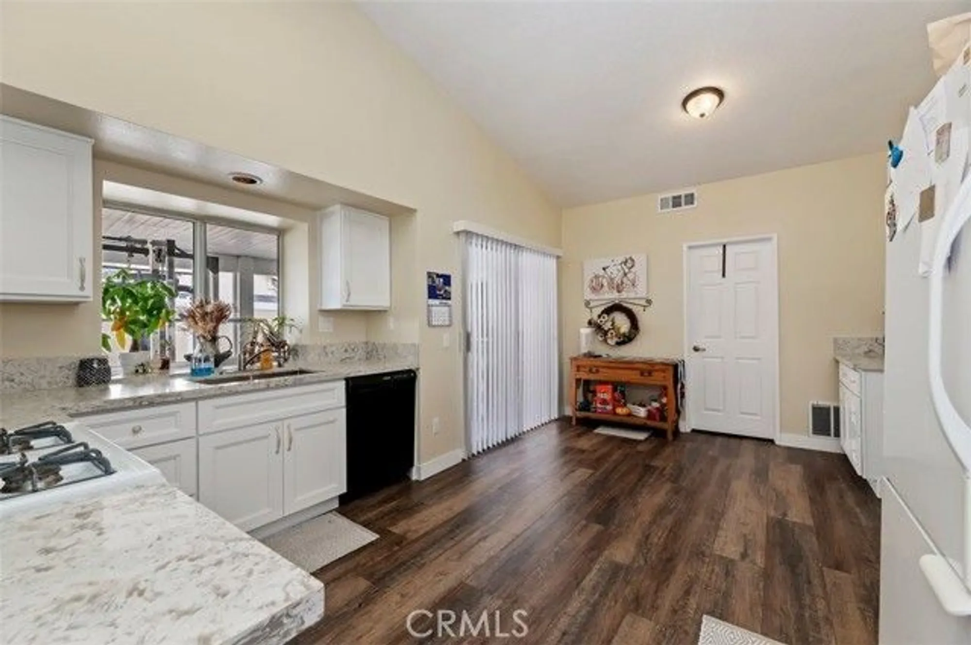 Property Slideshow image 9 of 27 | 29497 dorsey st, Menifee, CA, 92586