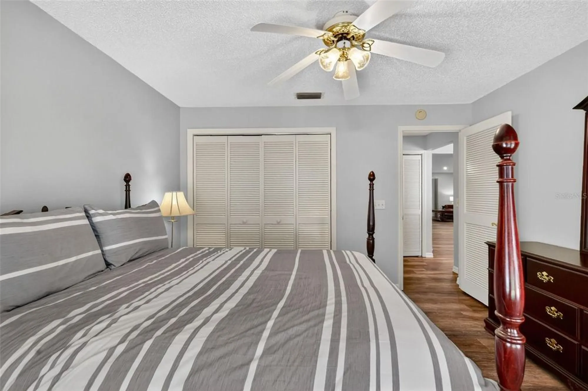 Property Slideshow image 21 of 35 | 511 loma paseo dr, The Villages, FL, 32159