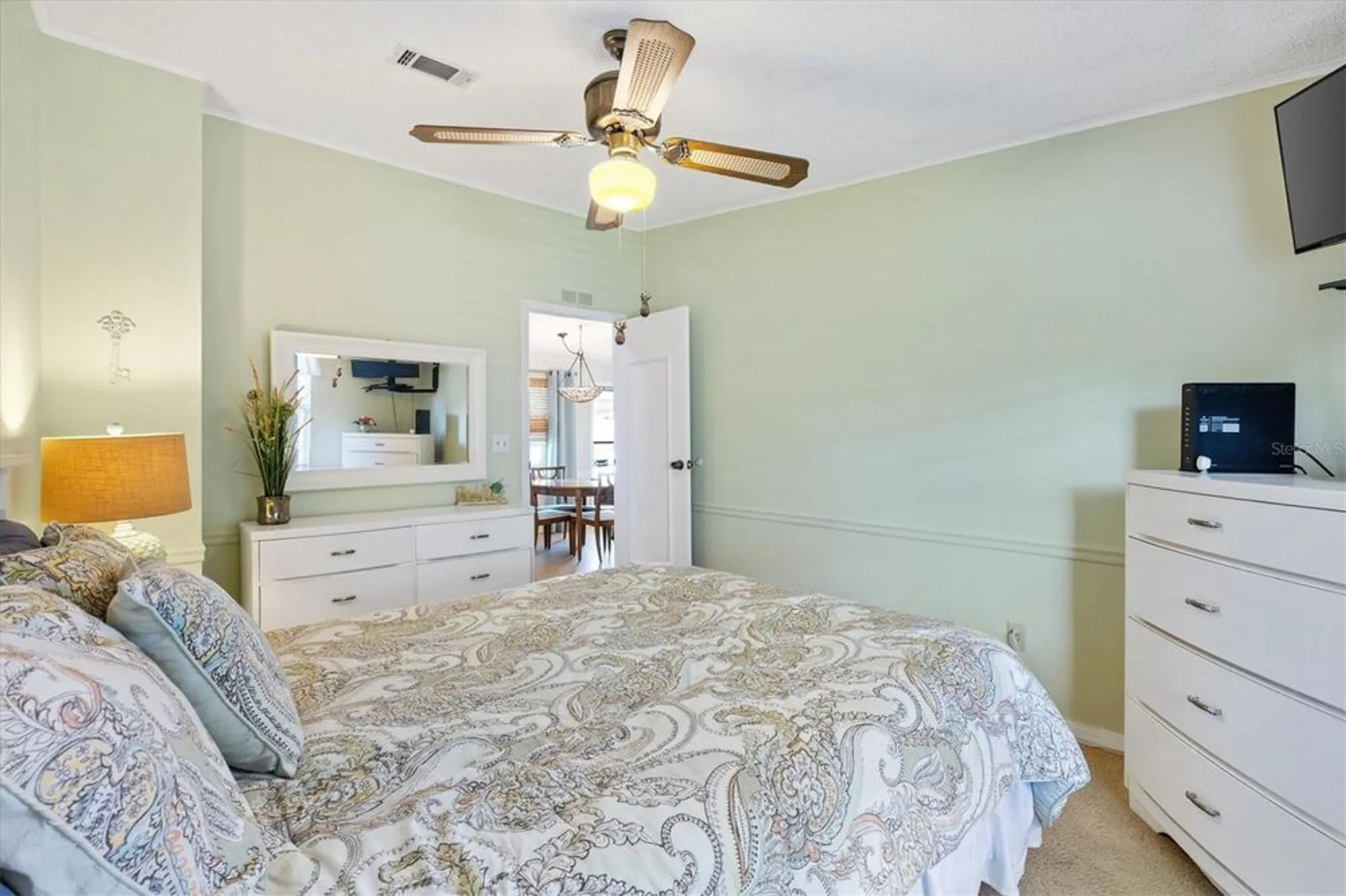 Property Slideshow image 20 of 27 | 1523 w schwartz blvd, The Villages, FL, 32159