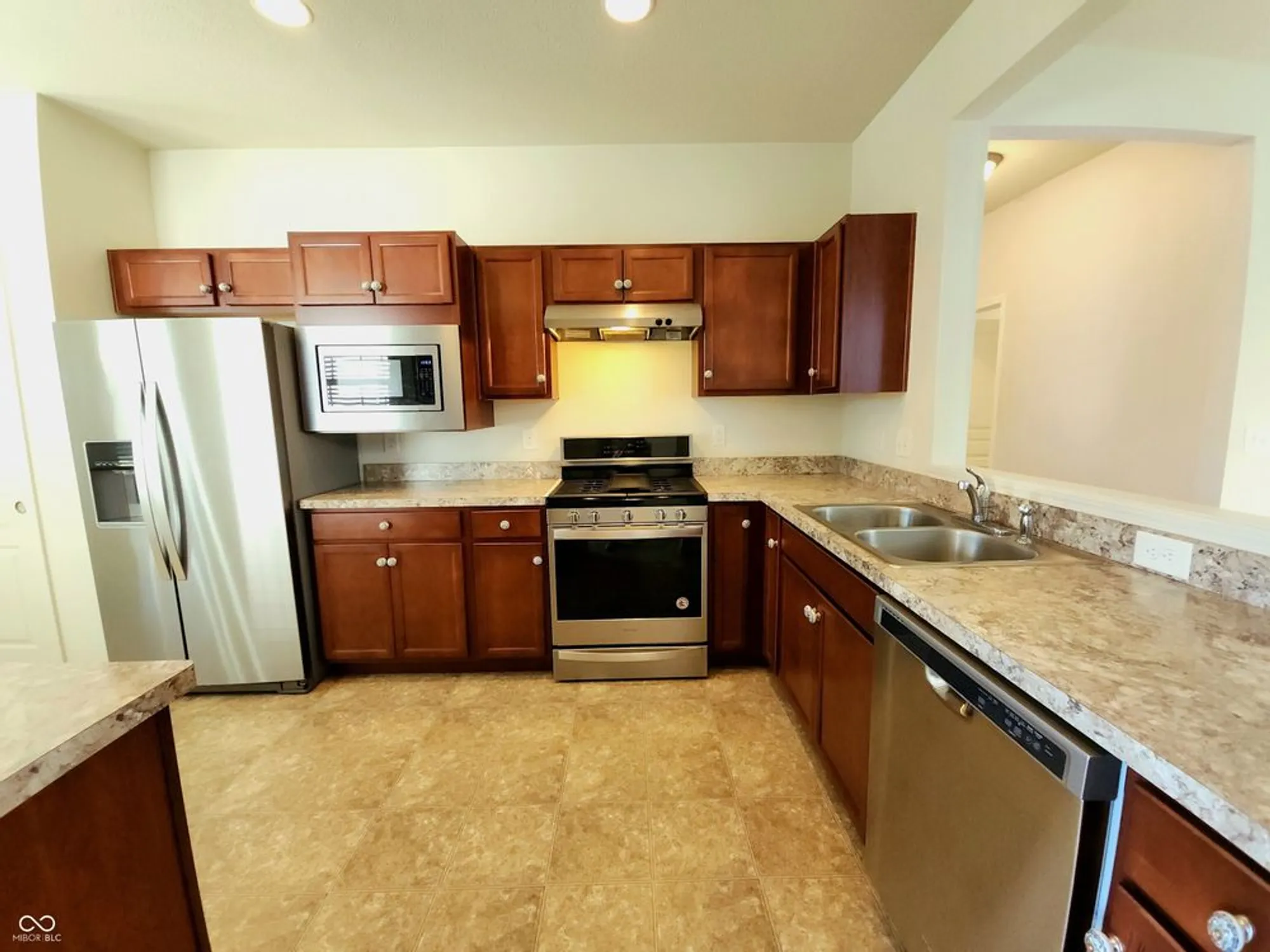 Property Slideshow image 8 of 56 | 4889 lilium dr, Plainfield, IN, 46168