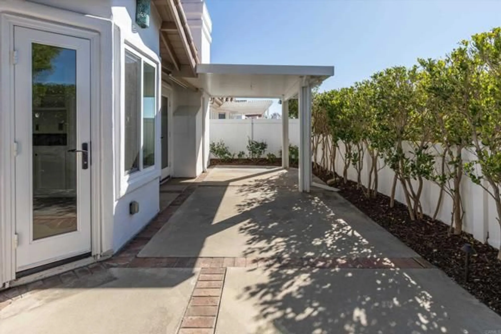 Property Slideshow image 24 of 37 | 4815 galicia way, Oceanside, CA, 92056