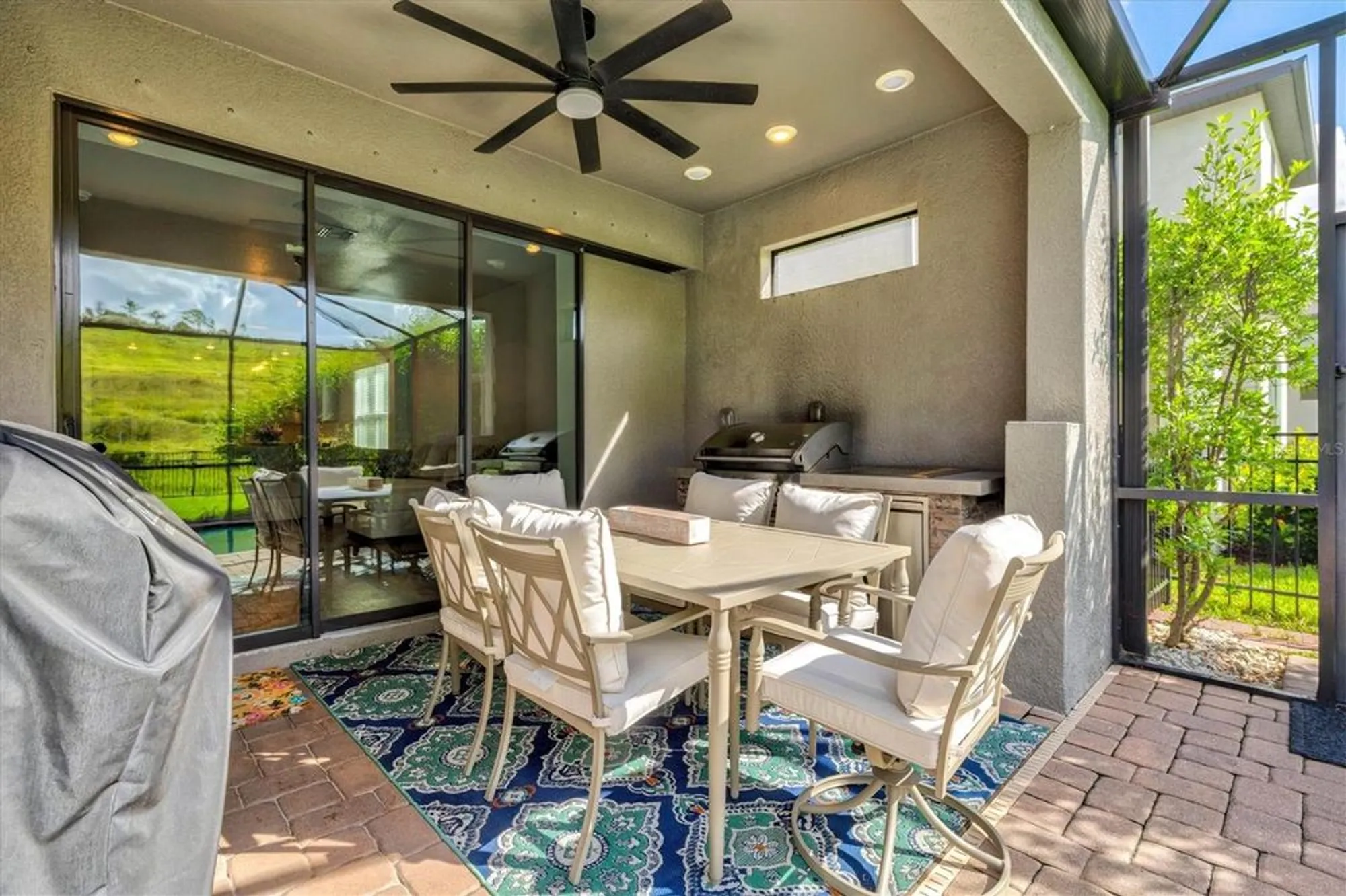 Property Slideshow image 55 of 95 | 5458 summit gln, Bradenton, FL, 34203